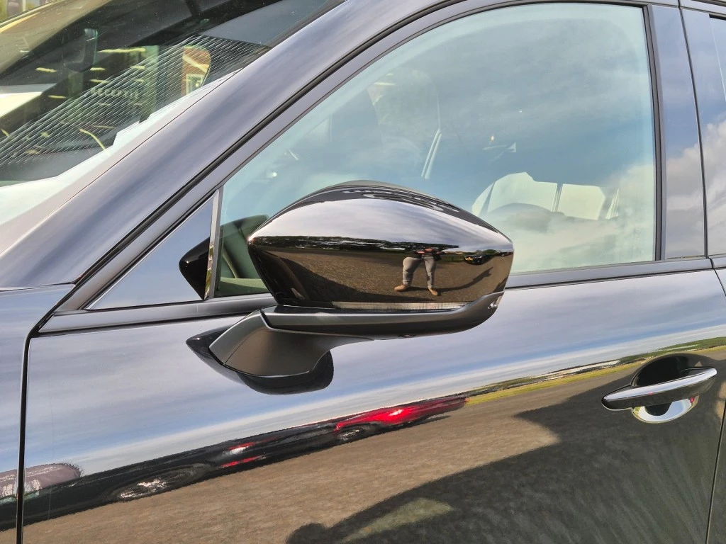 Hoofdafbeelding Mazda CX-60
