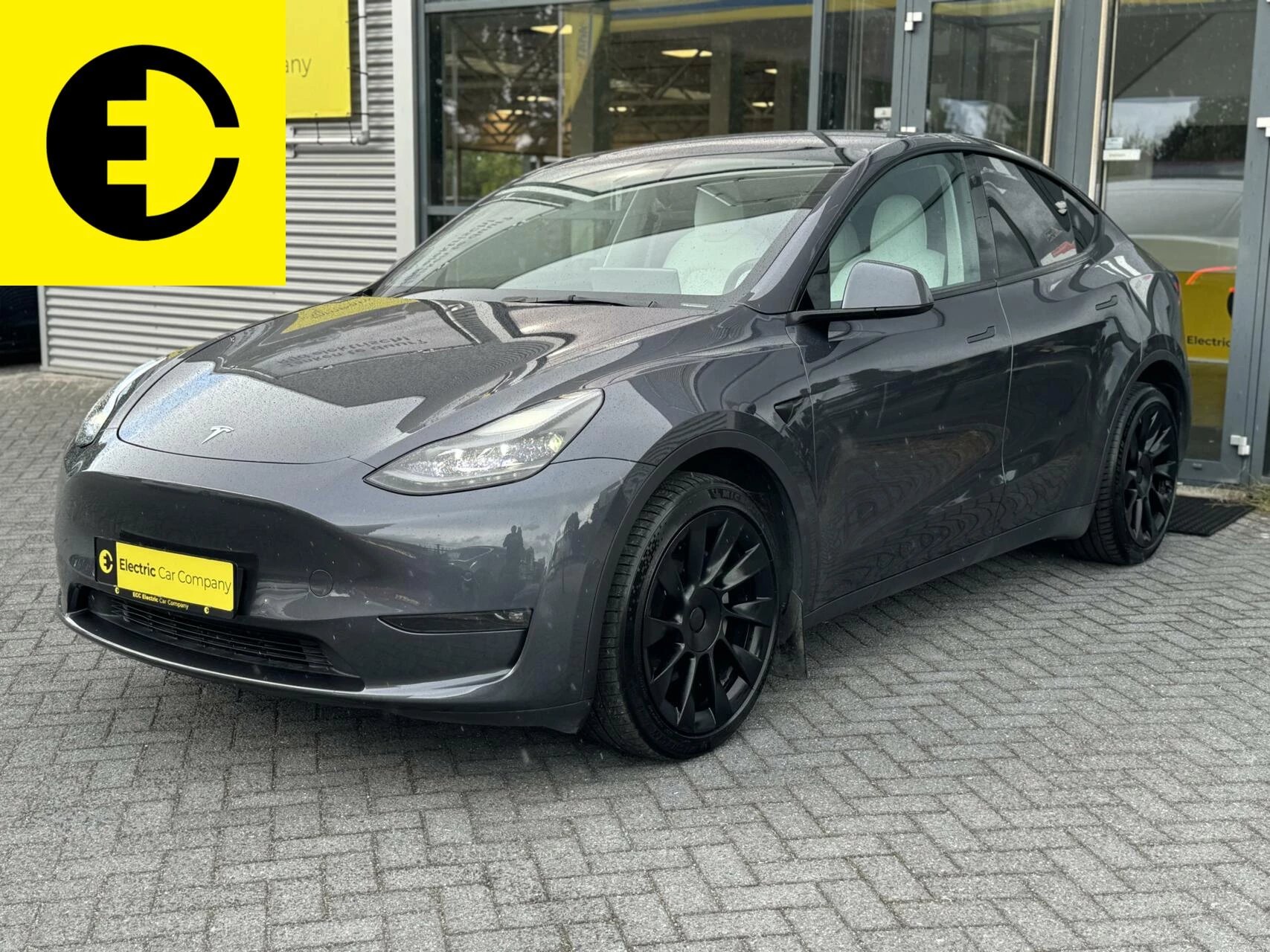 Hoofdafbeelding Tesla Model Y