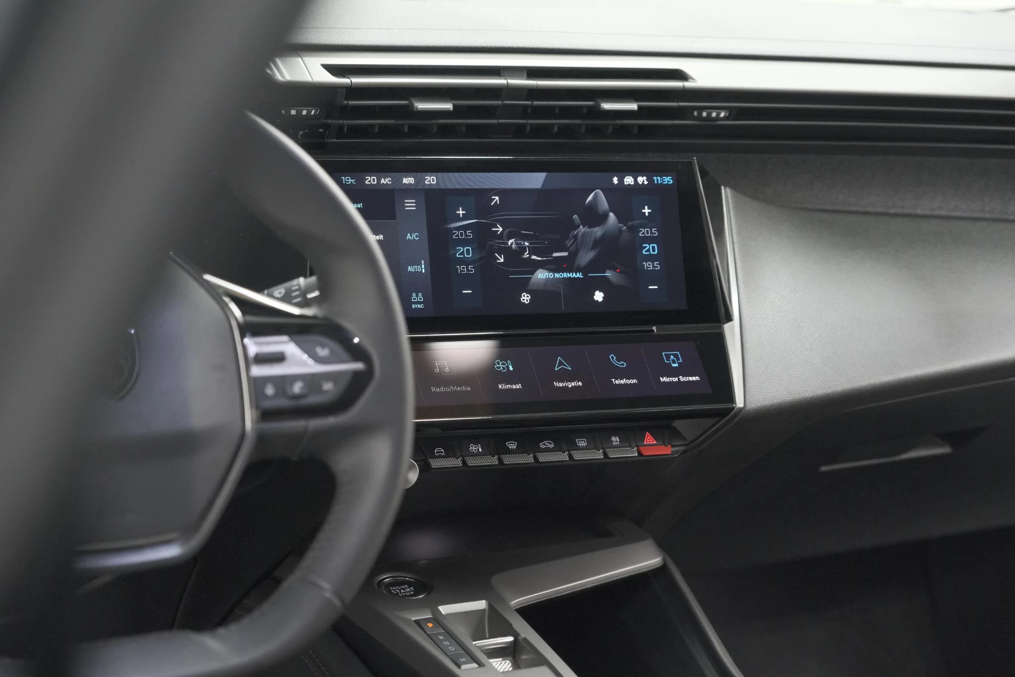 Hoofdafbeelding Peugeot 408