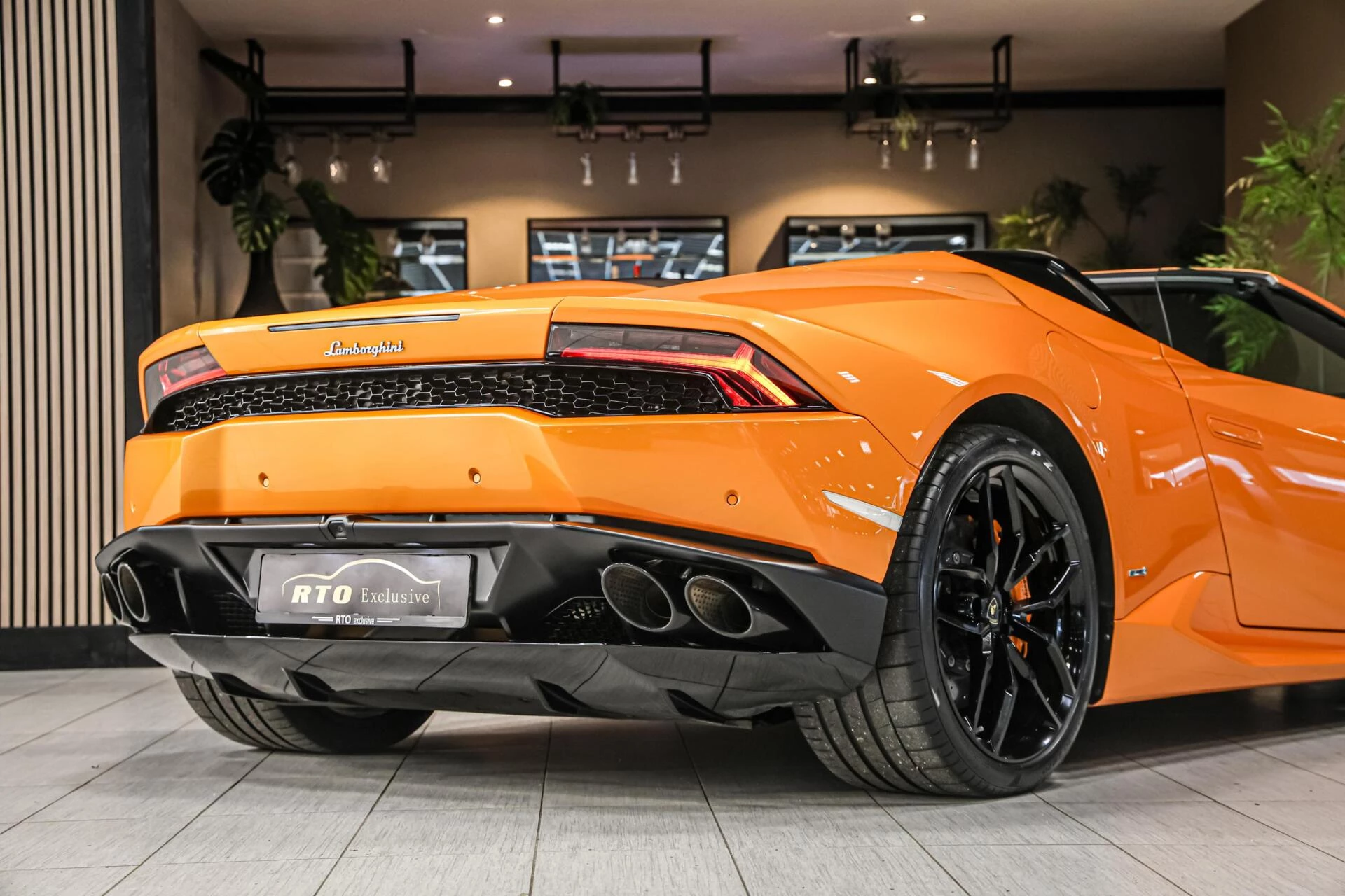 Hoofdafbeelding Lamborghini Huracán