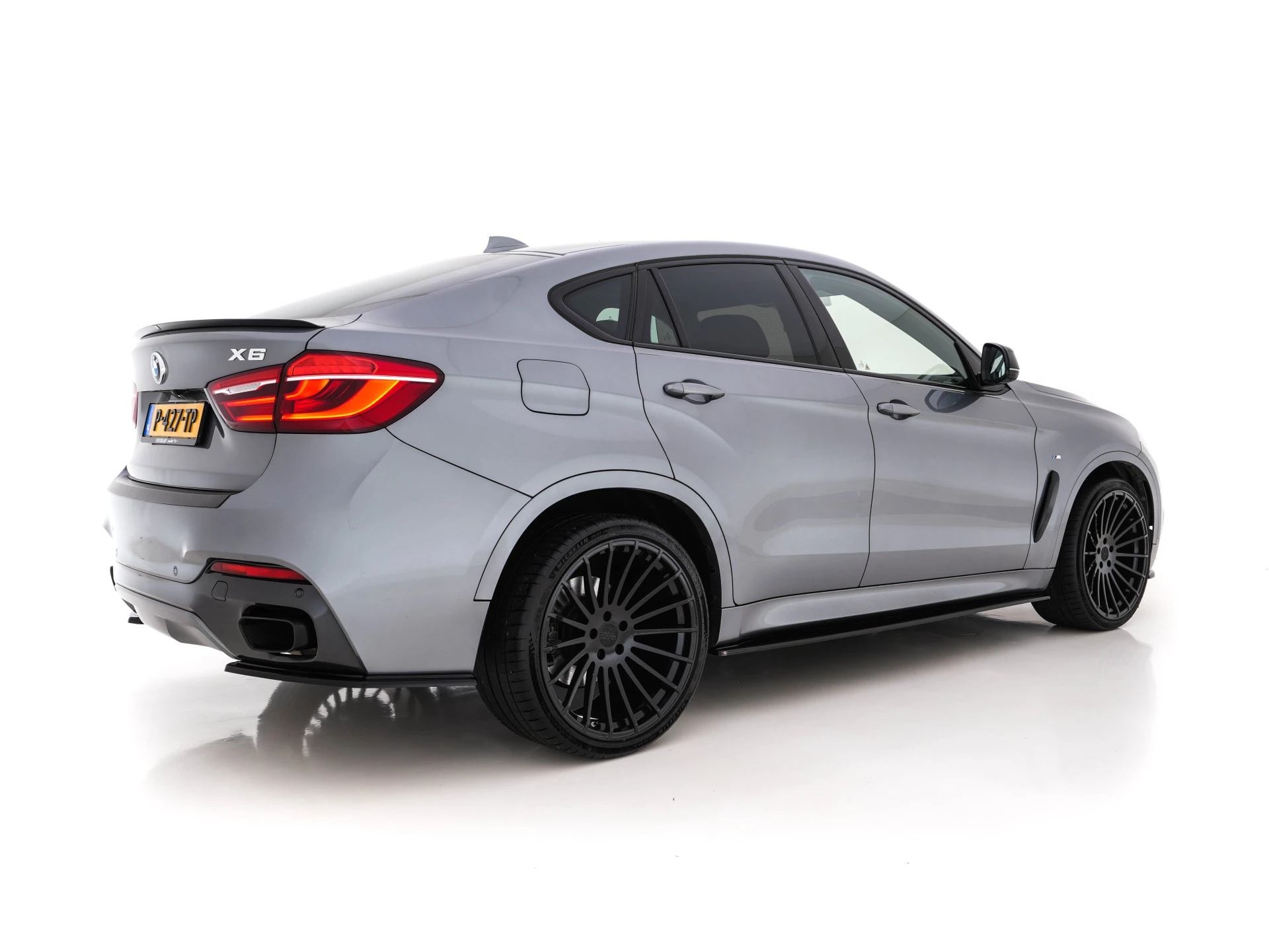 Hoofdafbeelding BMW X6