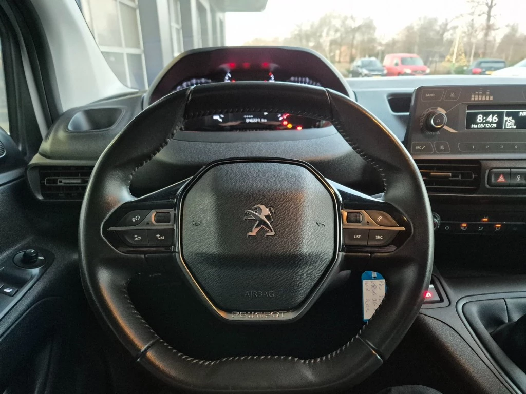 Hoofdafbeelding Peugeot Partner