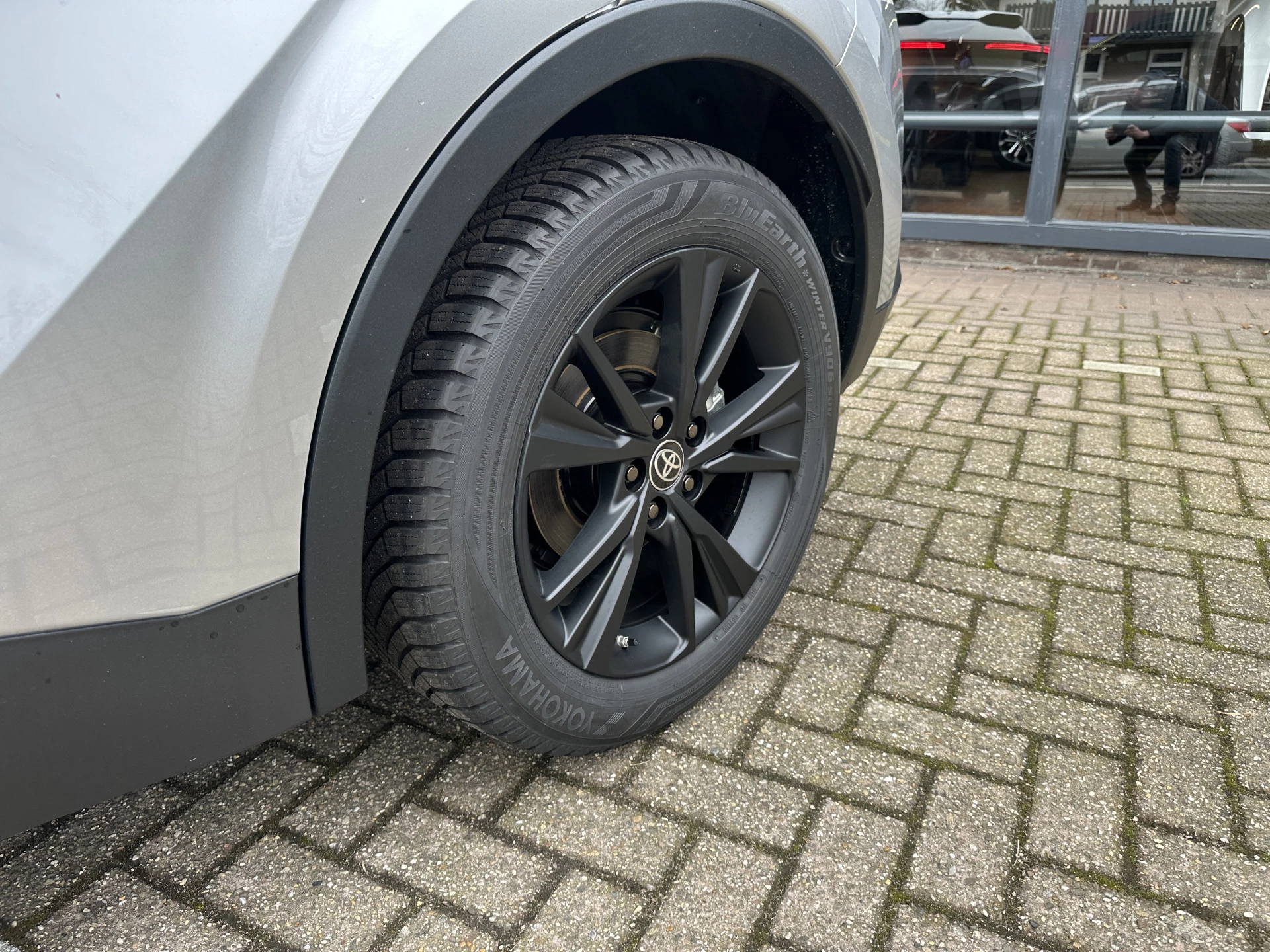 Hoofdafbeelding Toyota C-HR