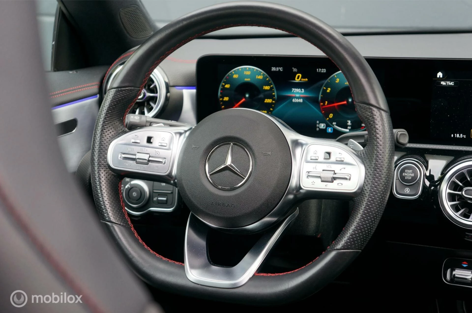 Hoofdafbeelding Mercedes-Benz CLA
