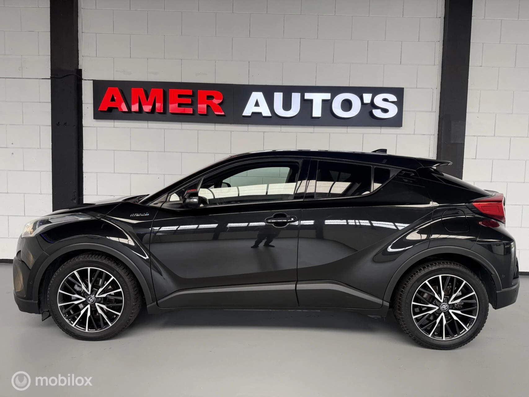 Hoofdafbeelding Toyota C-HR