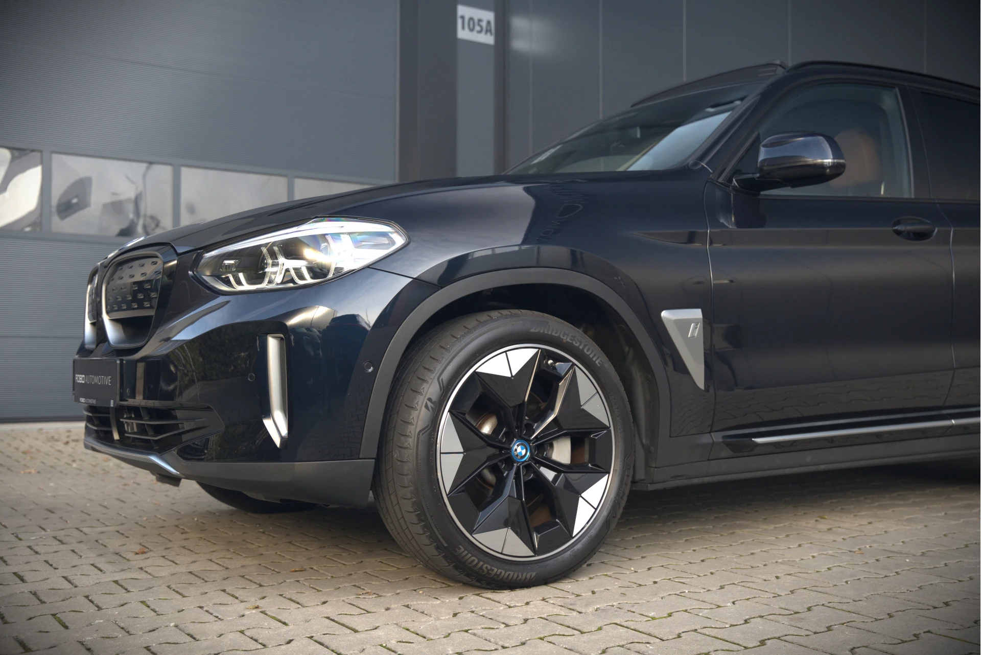 Hoofdafbeelding BMW iX3