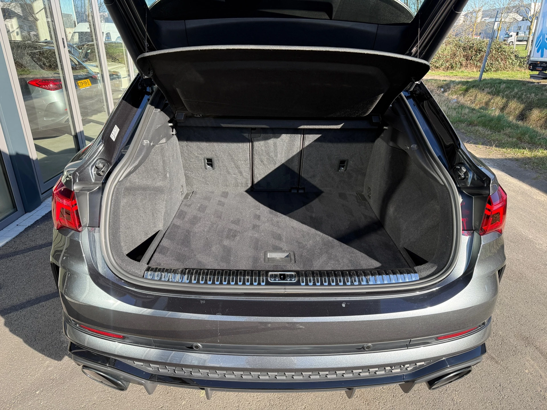 Hoofdafbeelding Audi RSQ3