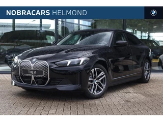 BMW i4 eDrive35 / Achteruitrijcamera / Active Cruise Control / Live Cockpit Plus / Widescreen Display / Stoelverwarming