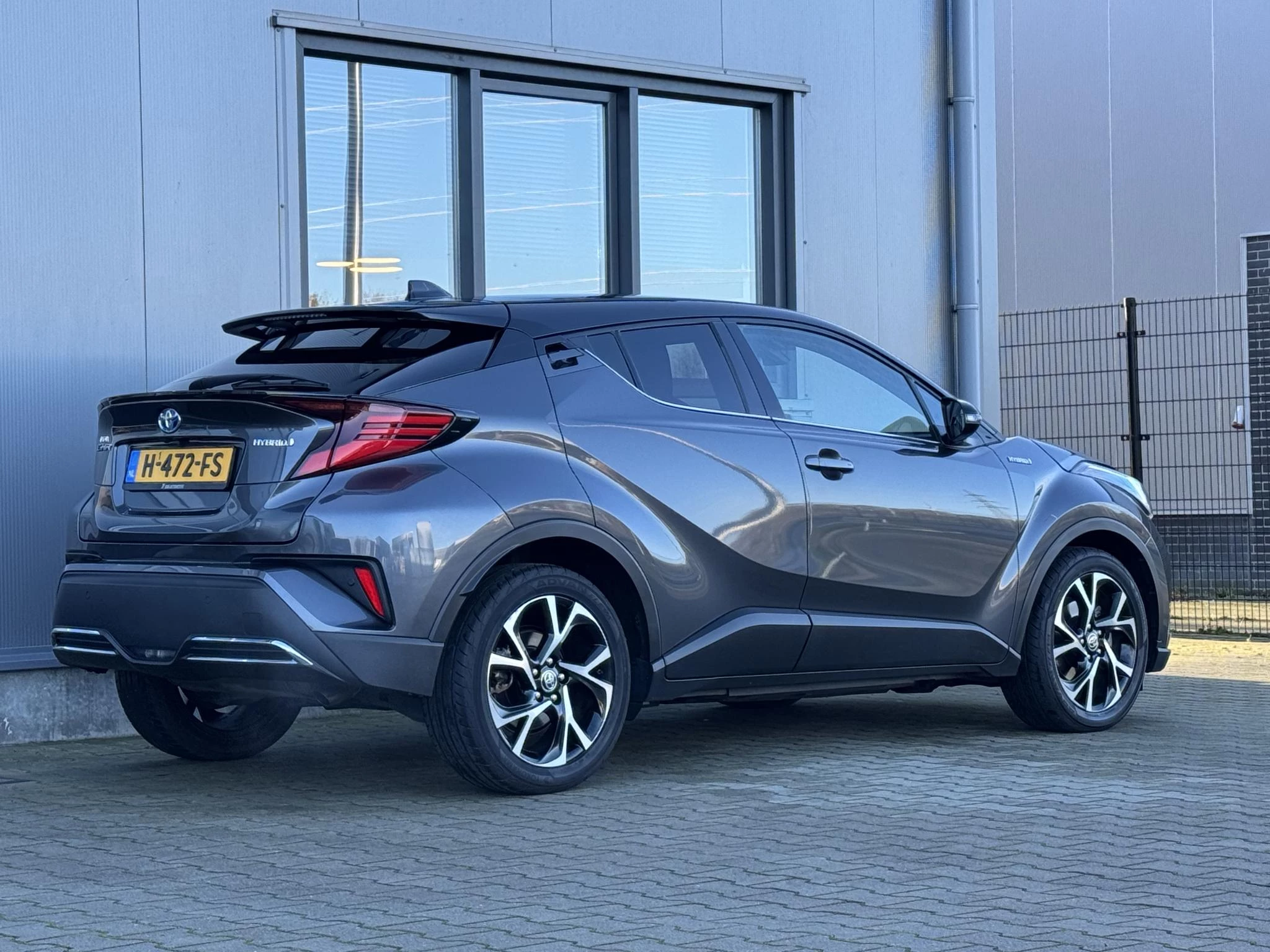 Hoofdafbeelding Toyota C-HR