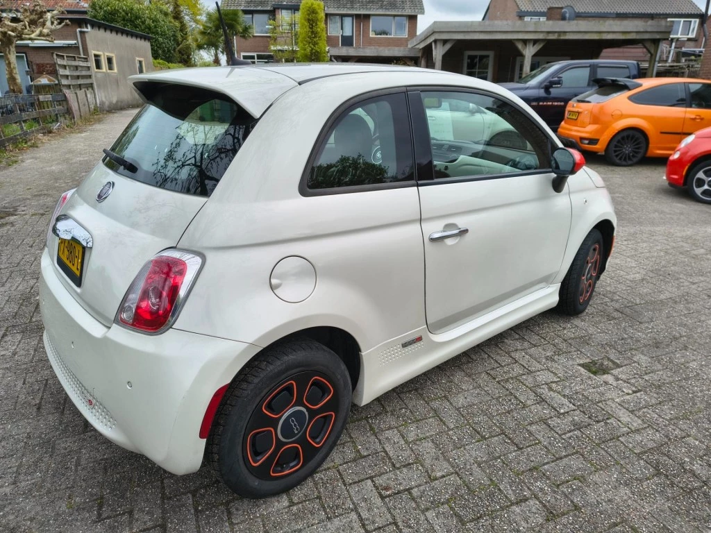 Hoofdafbeelding Fiat 500e