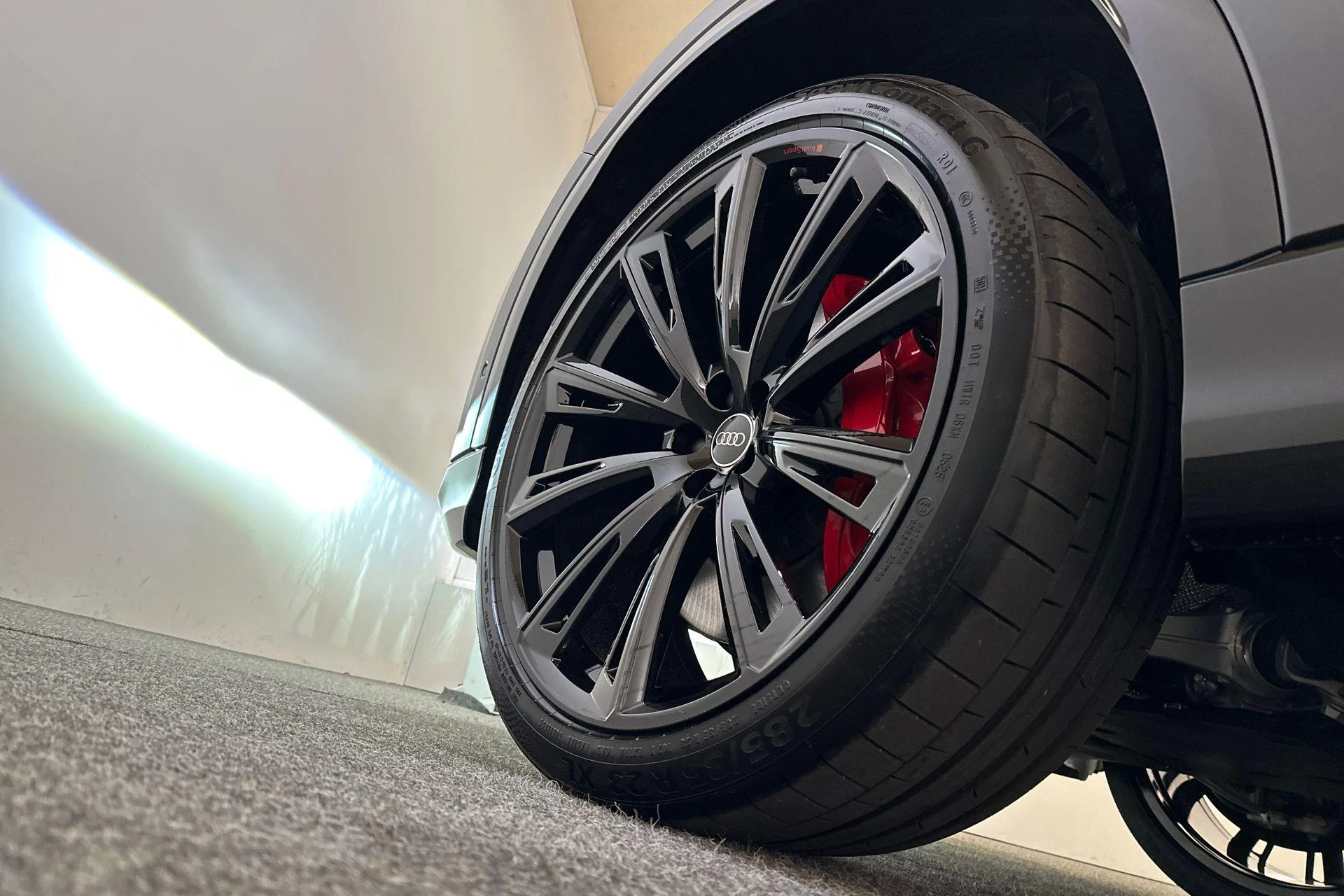 Hoofdafbeelding Audi Q8