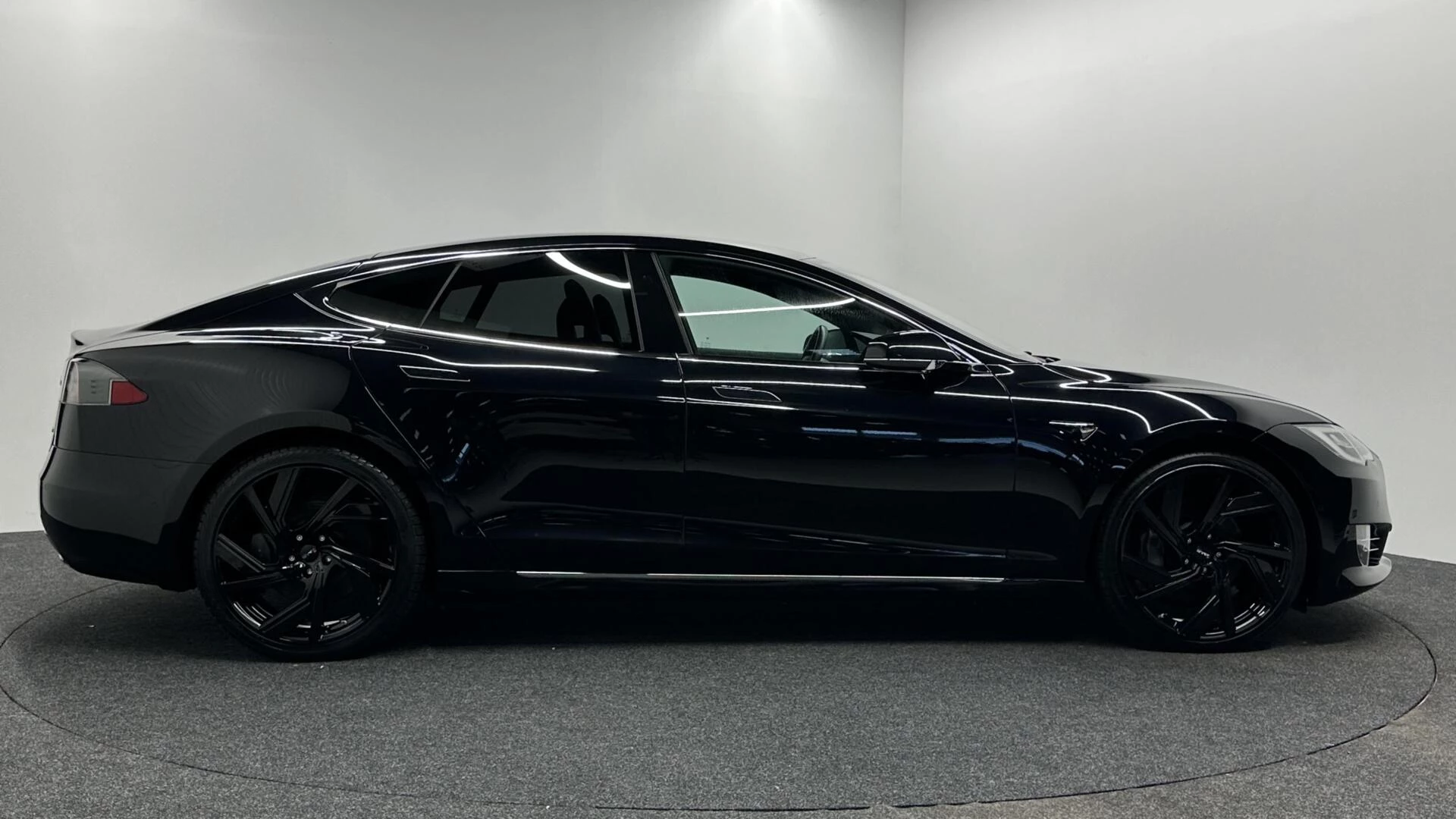 Hoofdafbeelding Tesla Model S