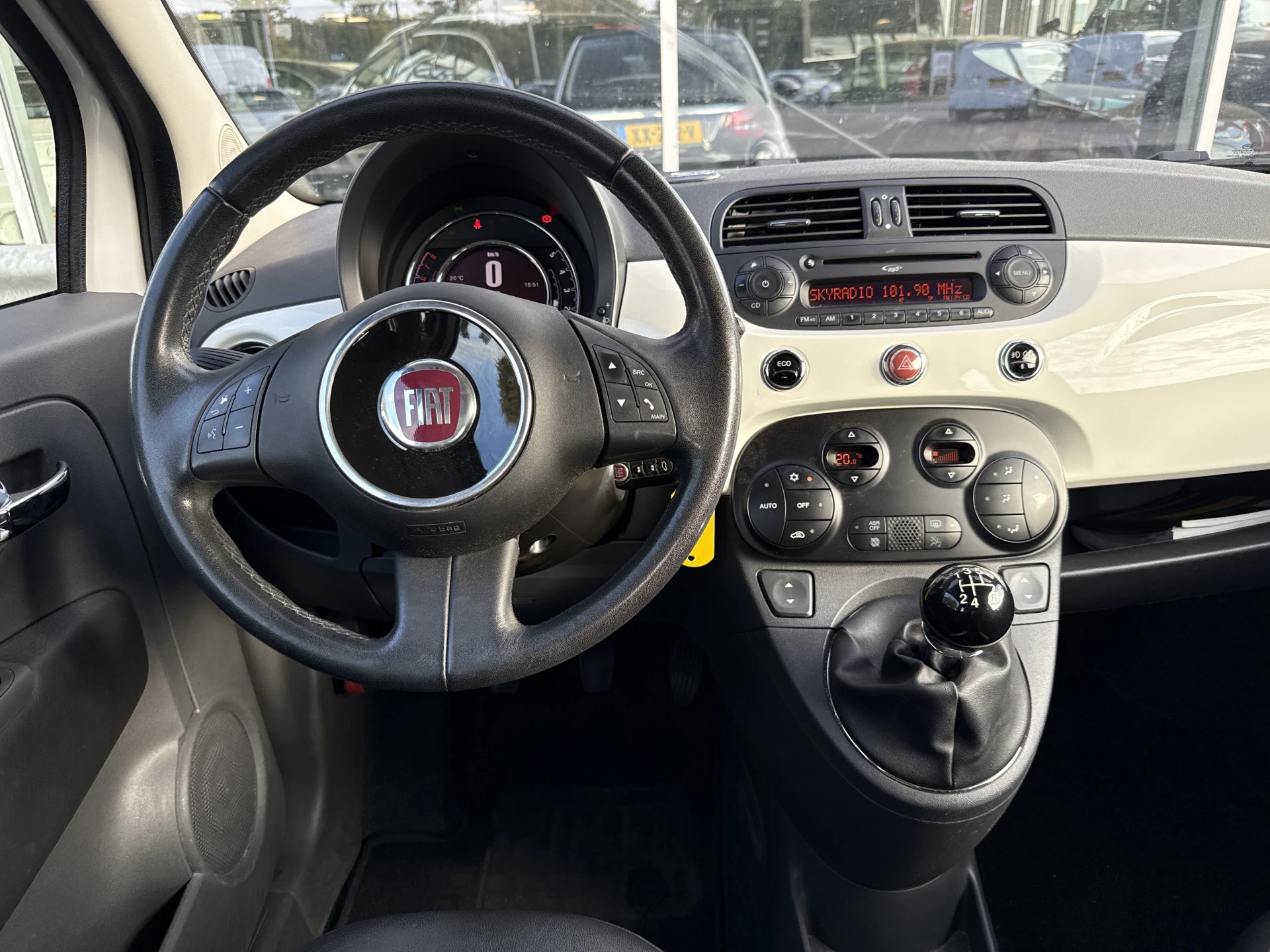 Hoofdafbeelding Fiat 500C