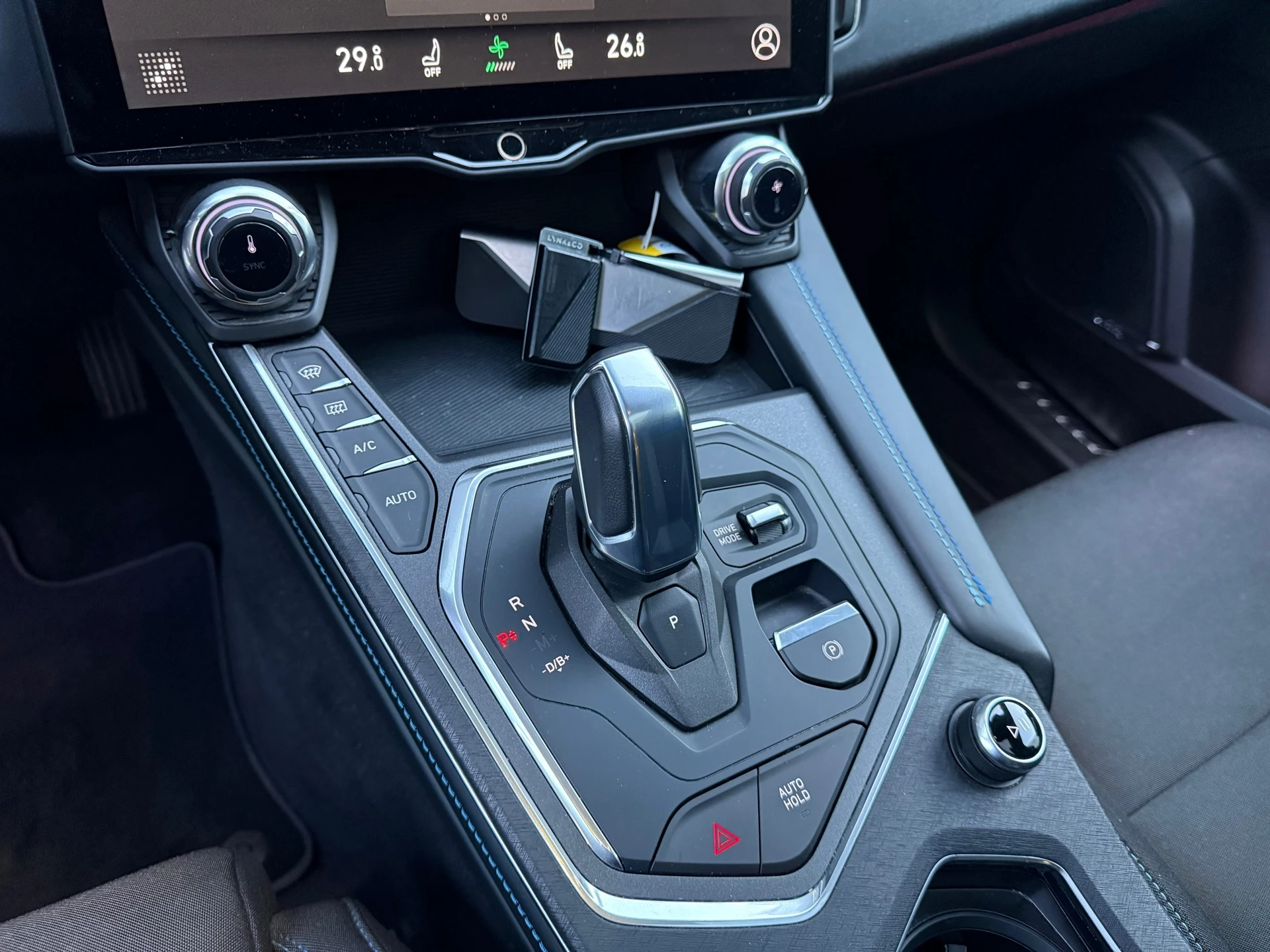 Hoofdafbeelding Lynk & Co 01