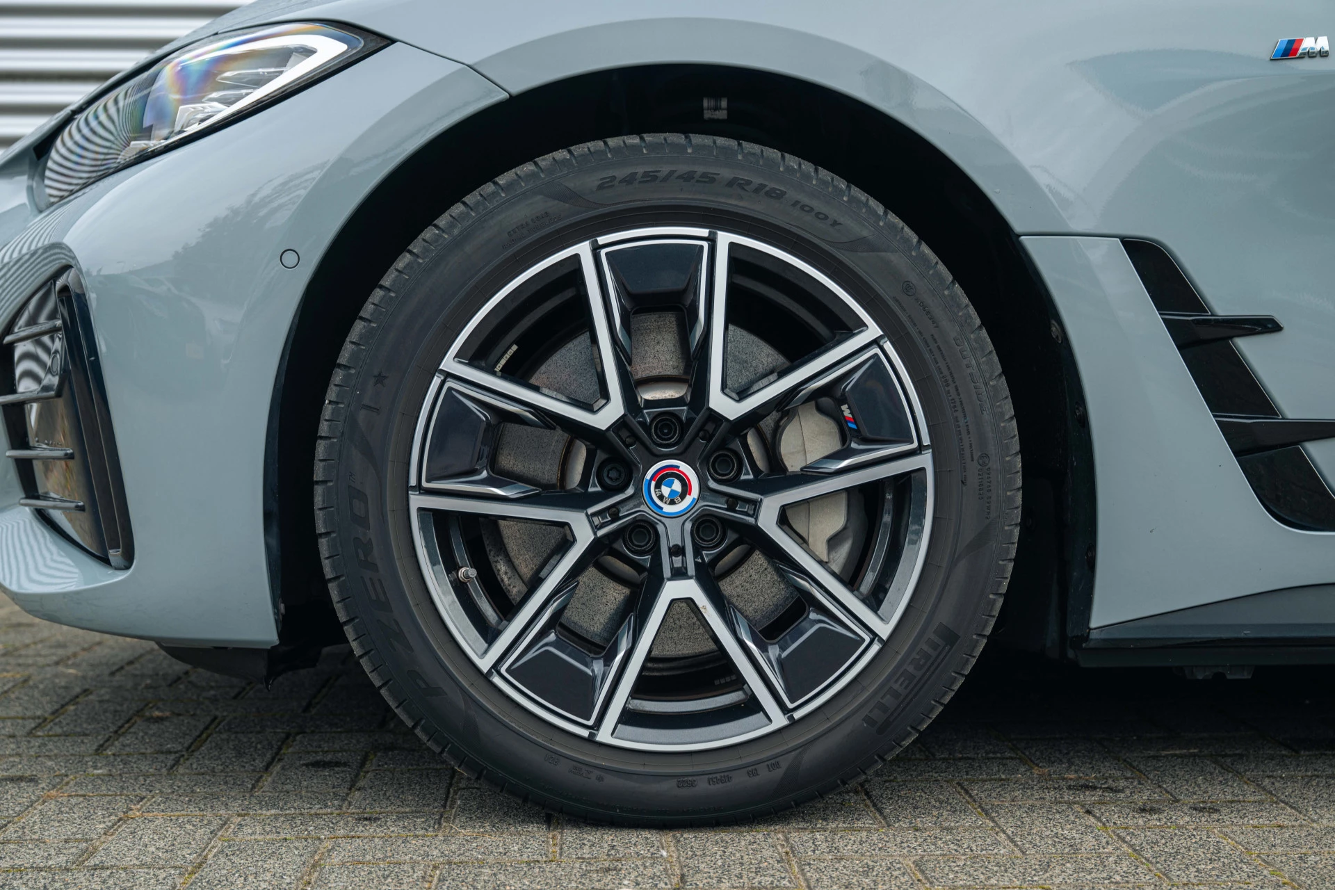 Hoofdafbeelding BMW i4