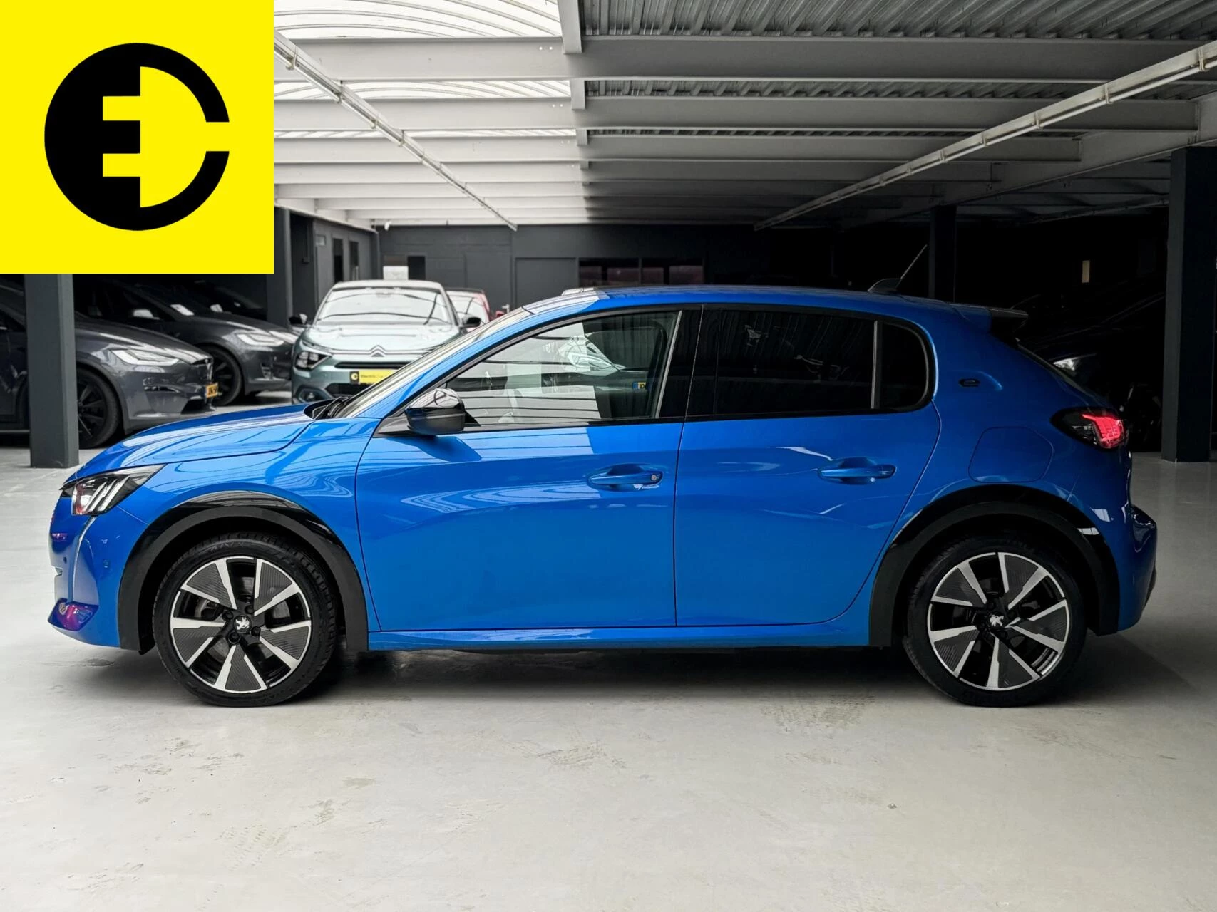 Hoofdafbeelding Peugeot e-208