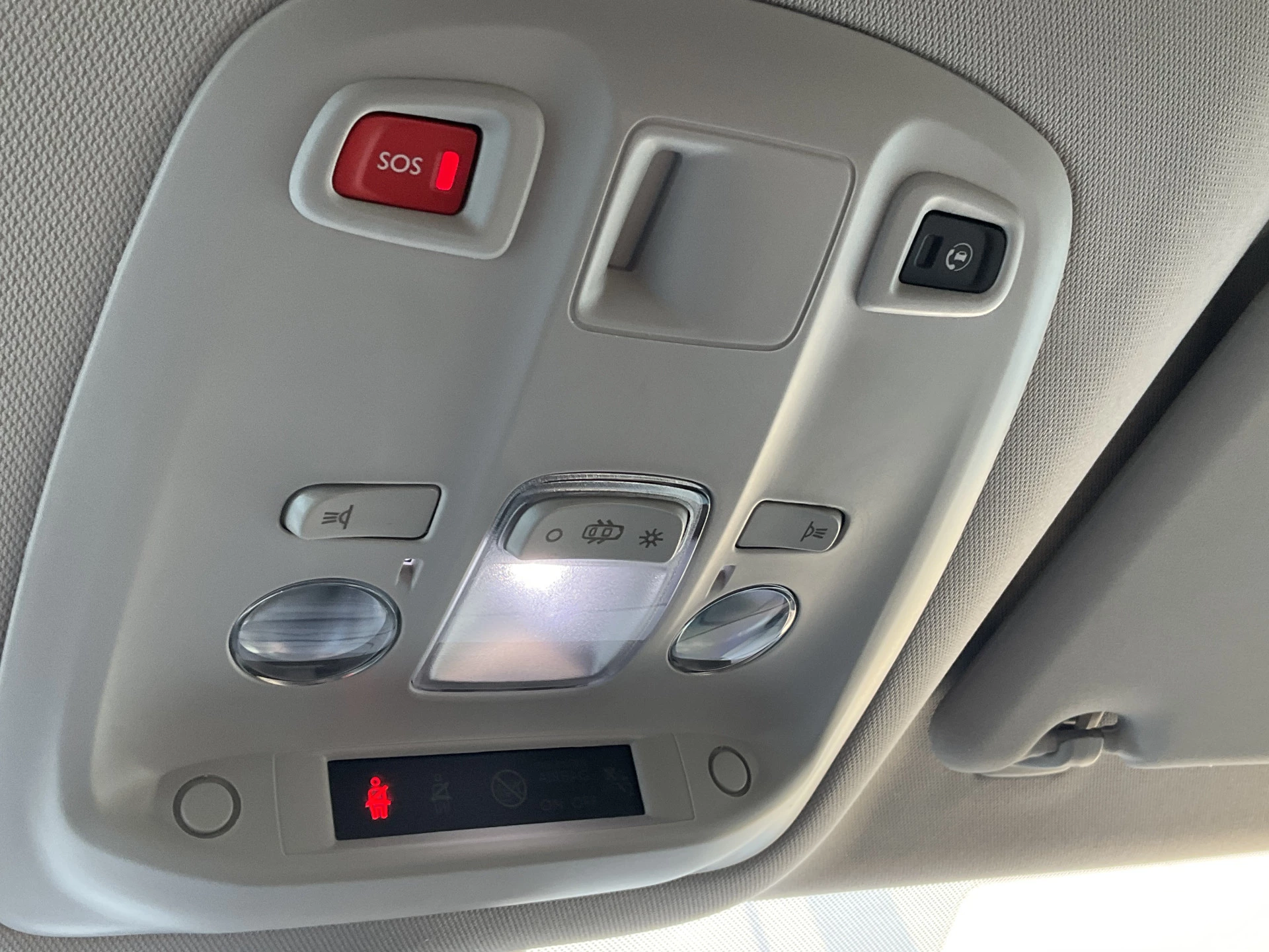 Hoofdafbeelding Opel Zafira e-Life