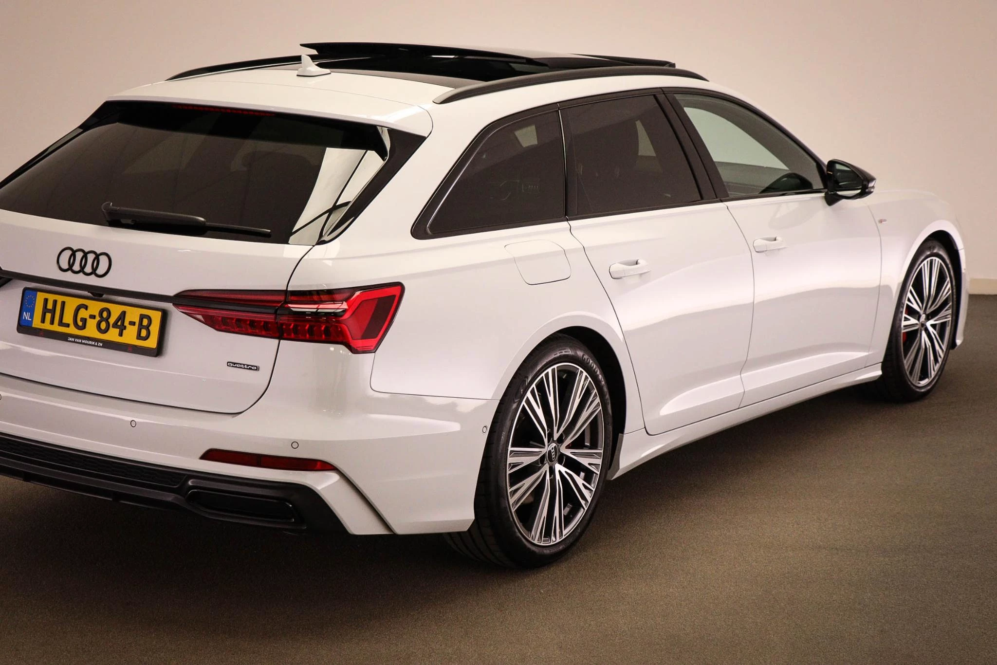 Hoofdafbeelding Audi A6