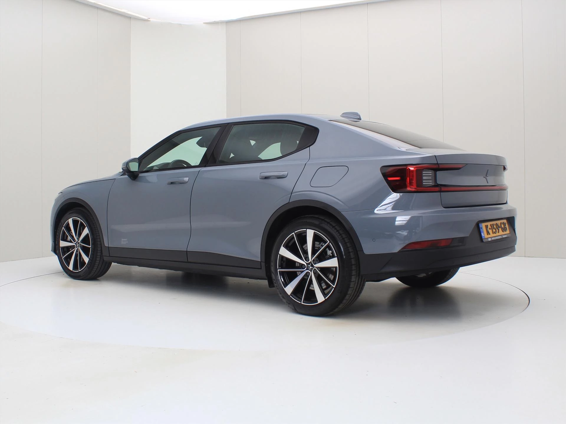 Hoofdafbeelding Polestar 2