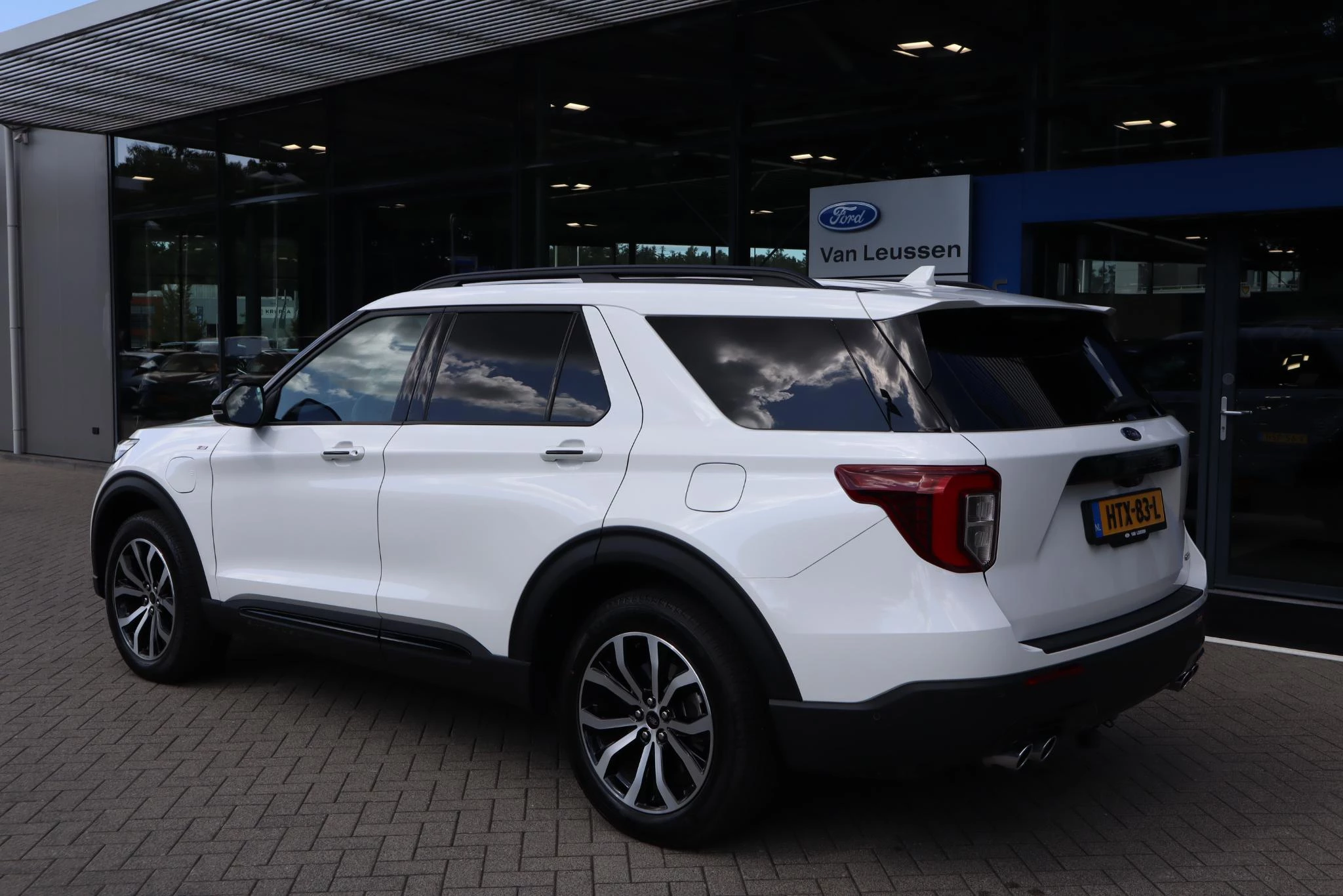 Hoofdafbeelding Ford Explorer