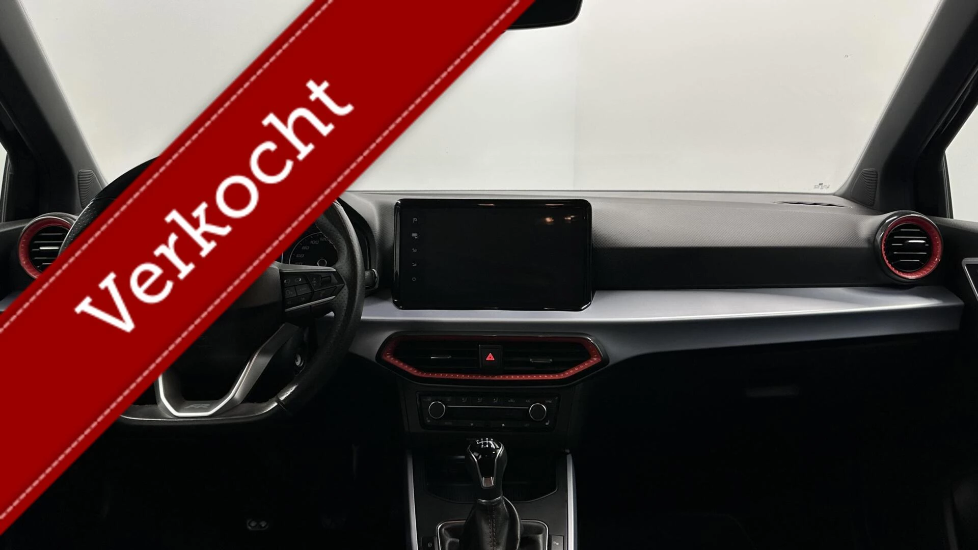 Hoofdafbeelding SEAT Arona