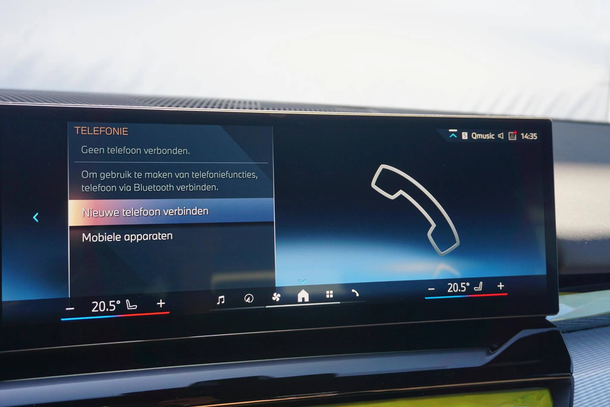 Hoofdafbeelding BMW i5