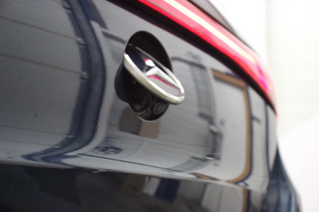 Hoofdafbeelding Mercedes-Benz EQA