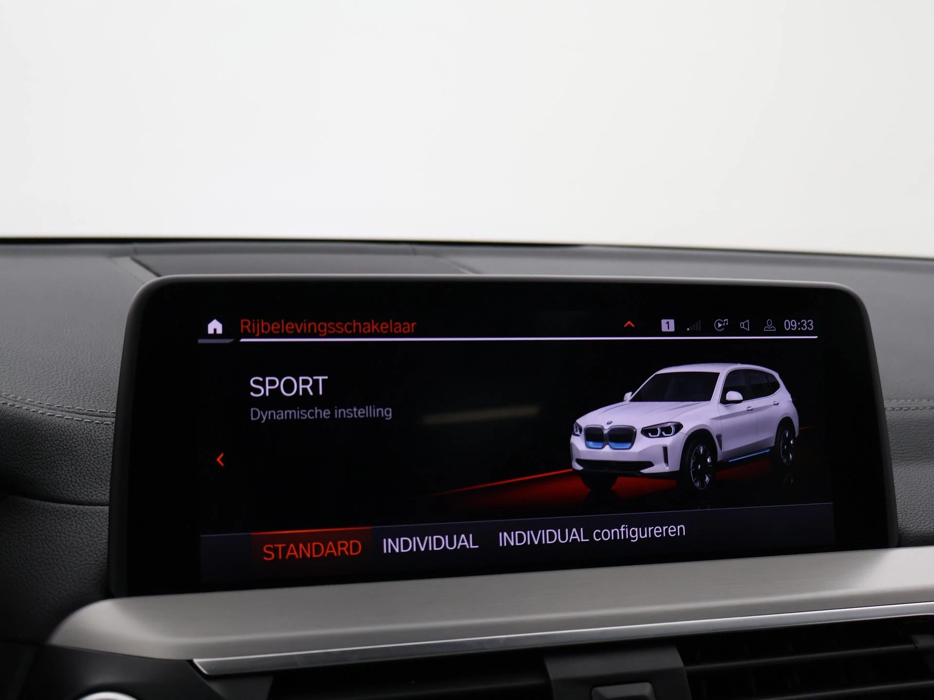 Hoofdafbeelding BMW iX3
