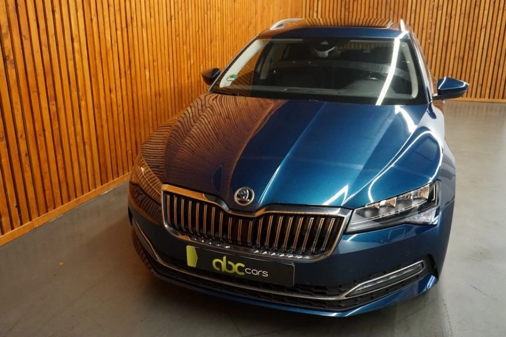 Hoofdafbeelding Škoda Superb