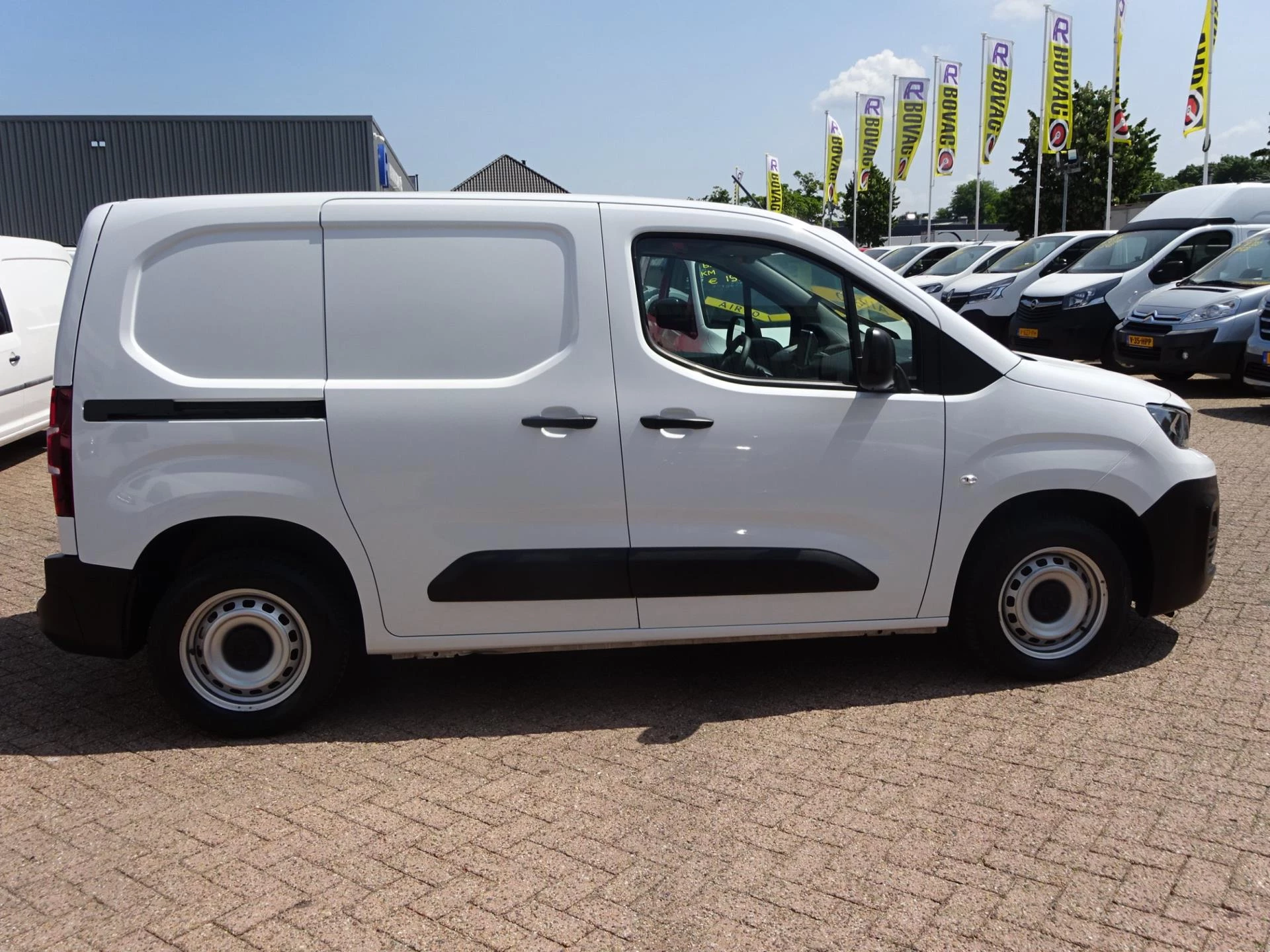 Hoofdafbeelding Peugeot Partner