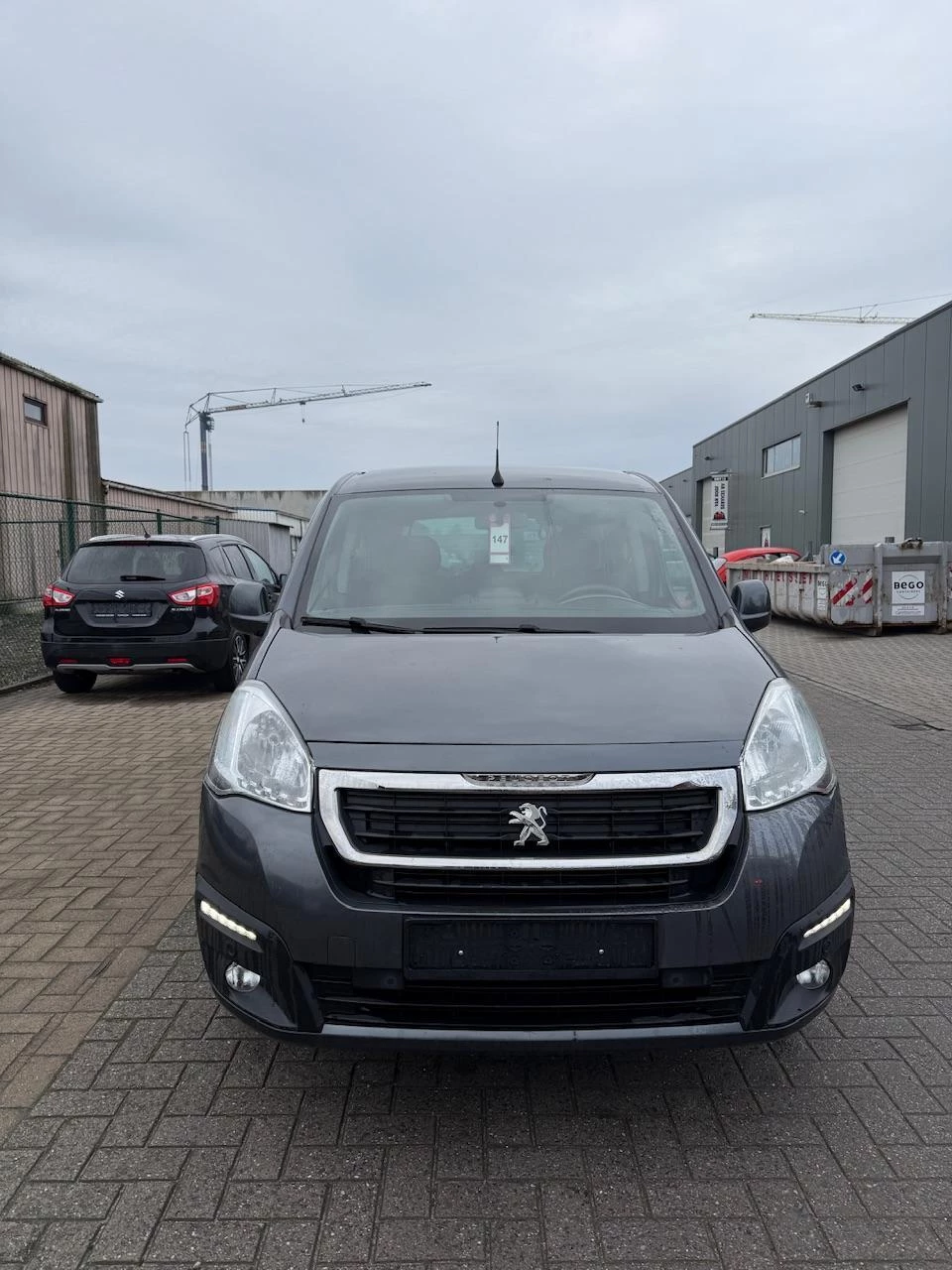 Hoofdafbeelding Peugeot Partner