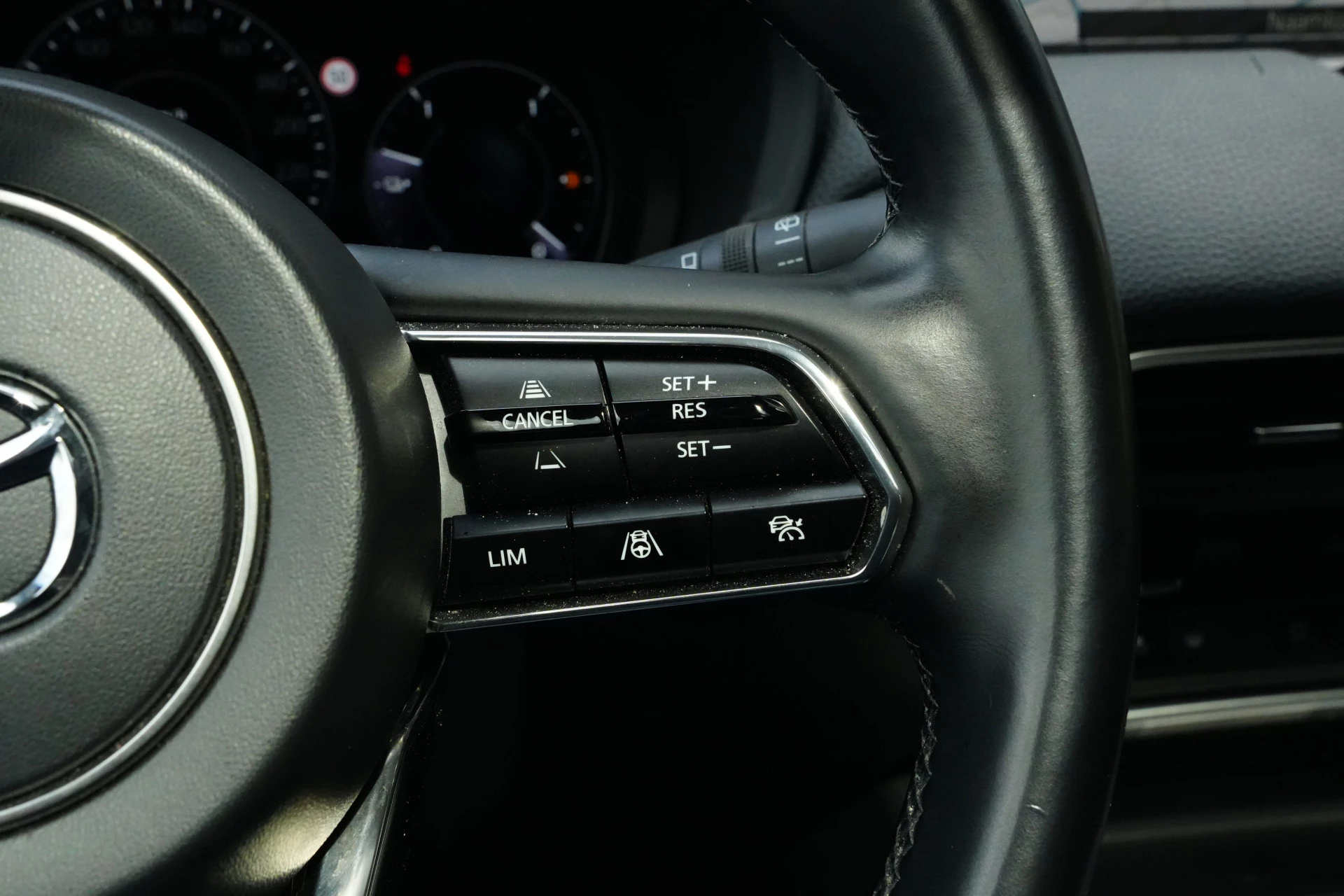 Hoofdafbeelding Mazda CX-60