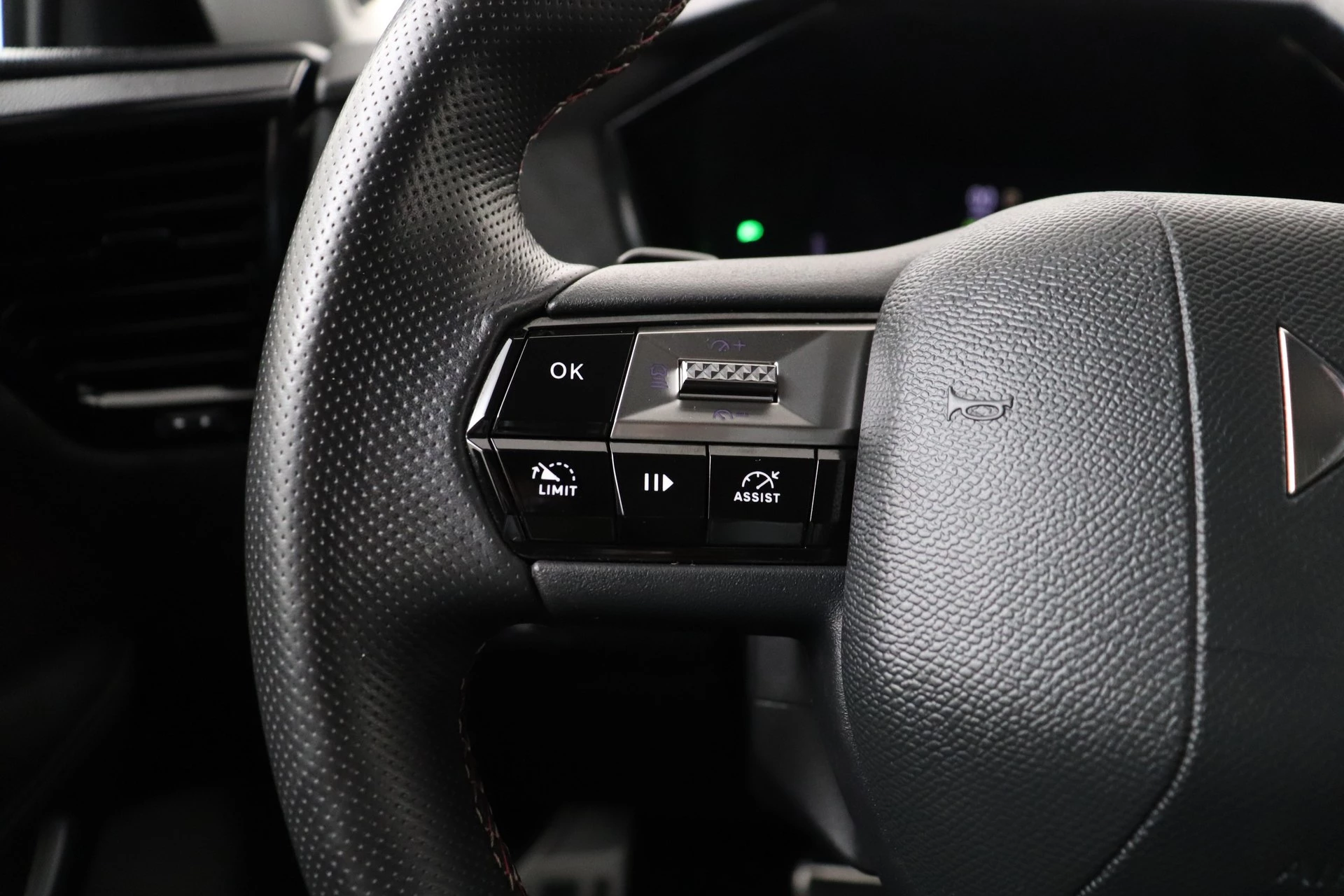 Hoofdafbeelding DS DS 4