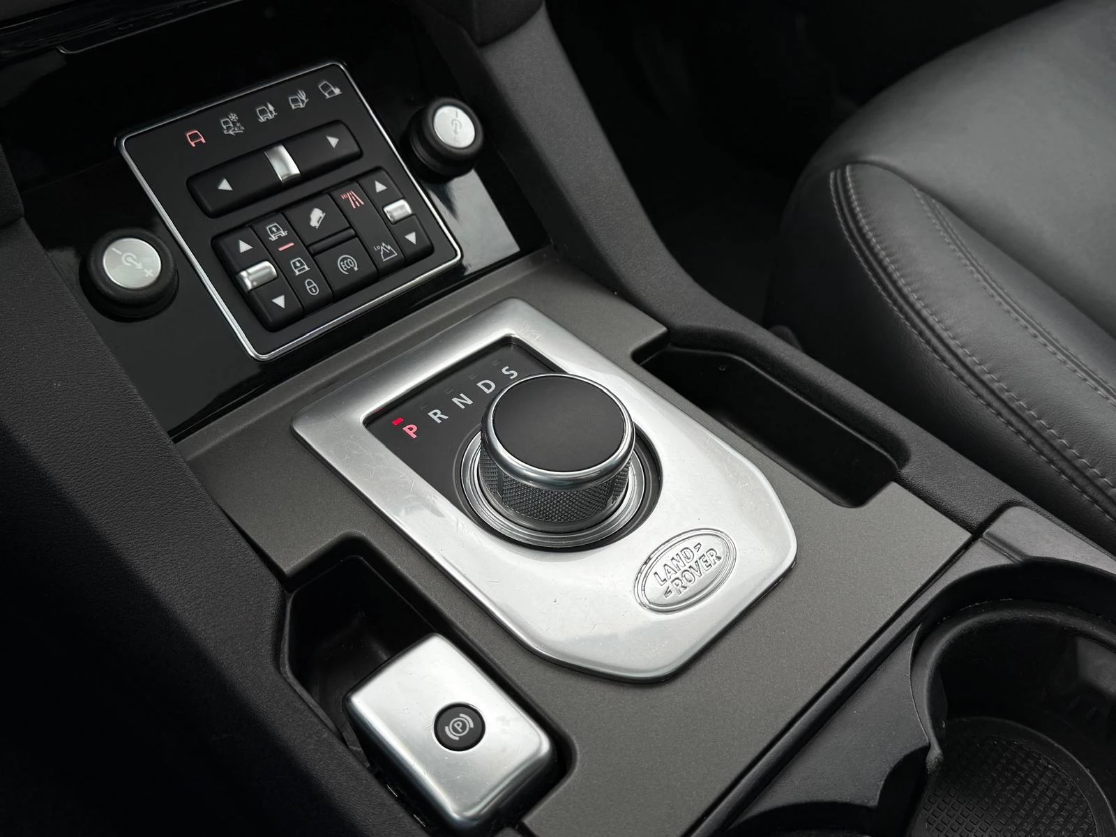 Hoofdafbeelding Land Rover Discovery
