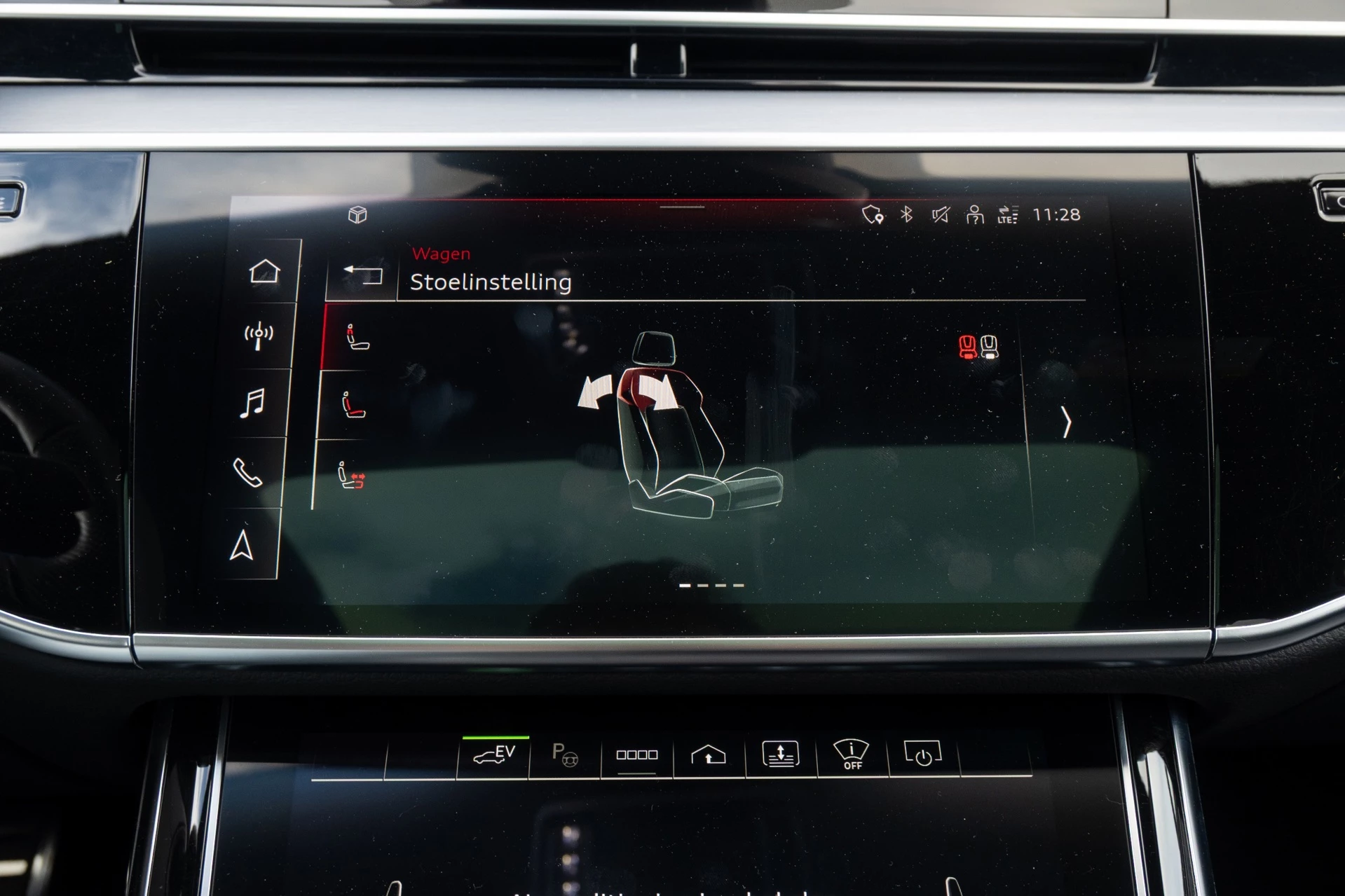 Hoofdafbeelding Audi A8