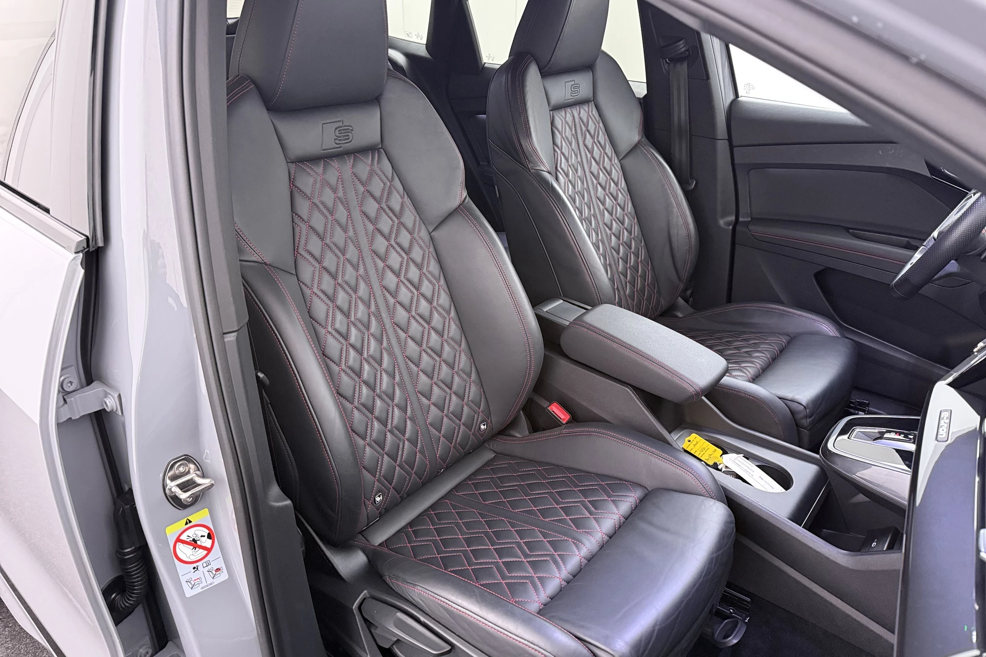 Hoofdafbeelding Audi Q4 Sportback e-tron