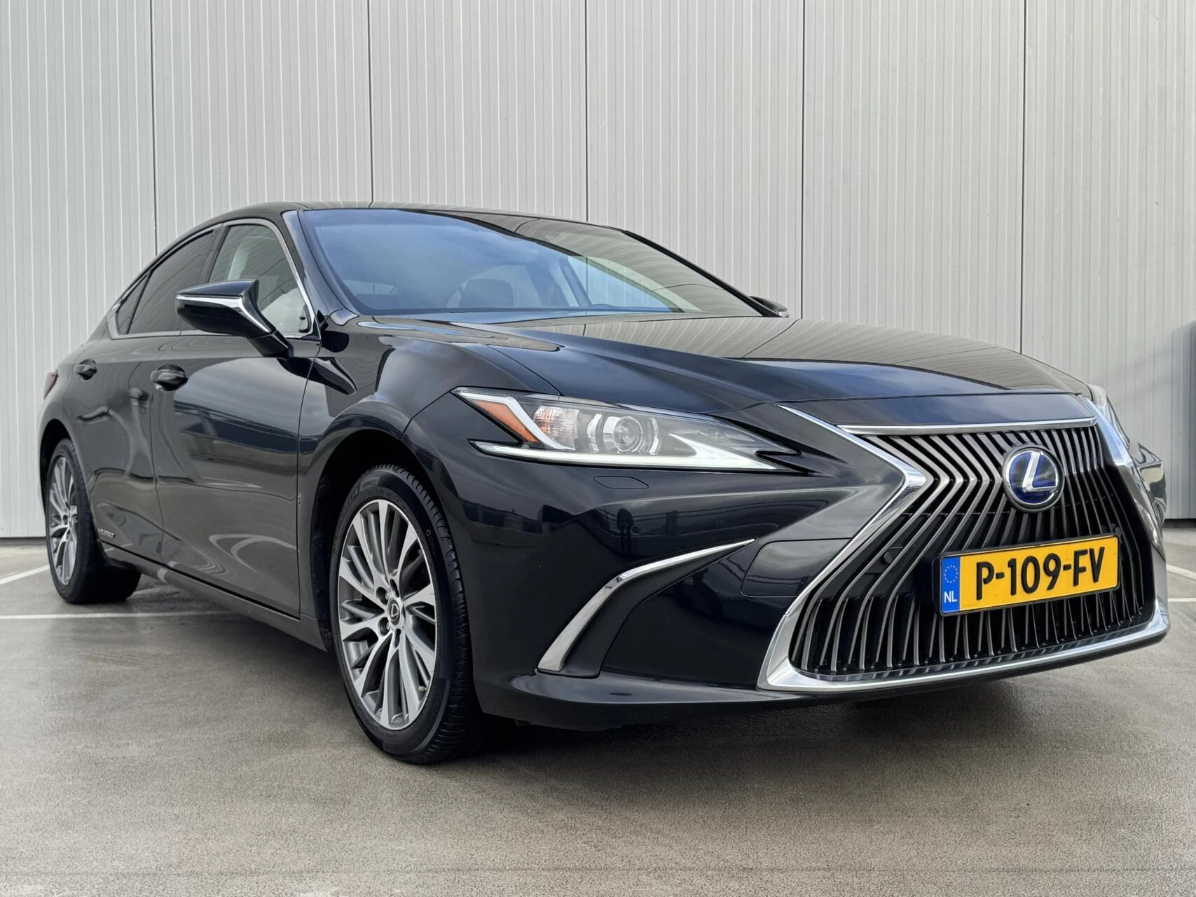 Hoofdafbeelding Lexus ES