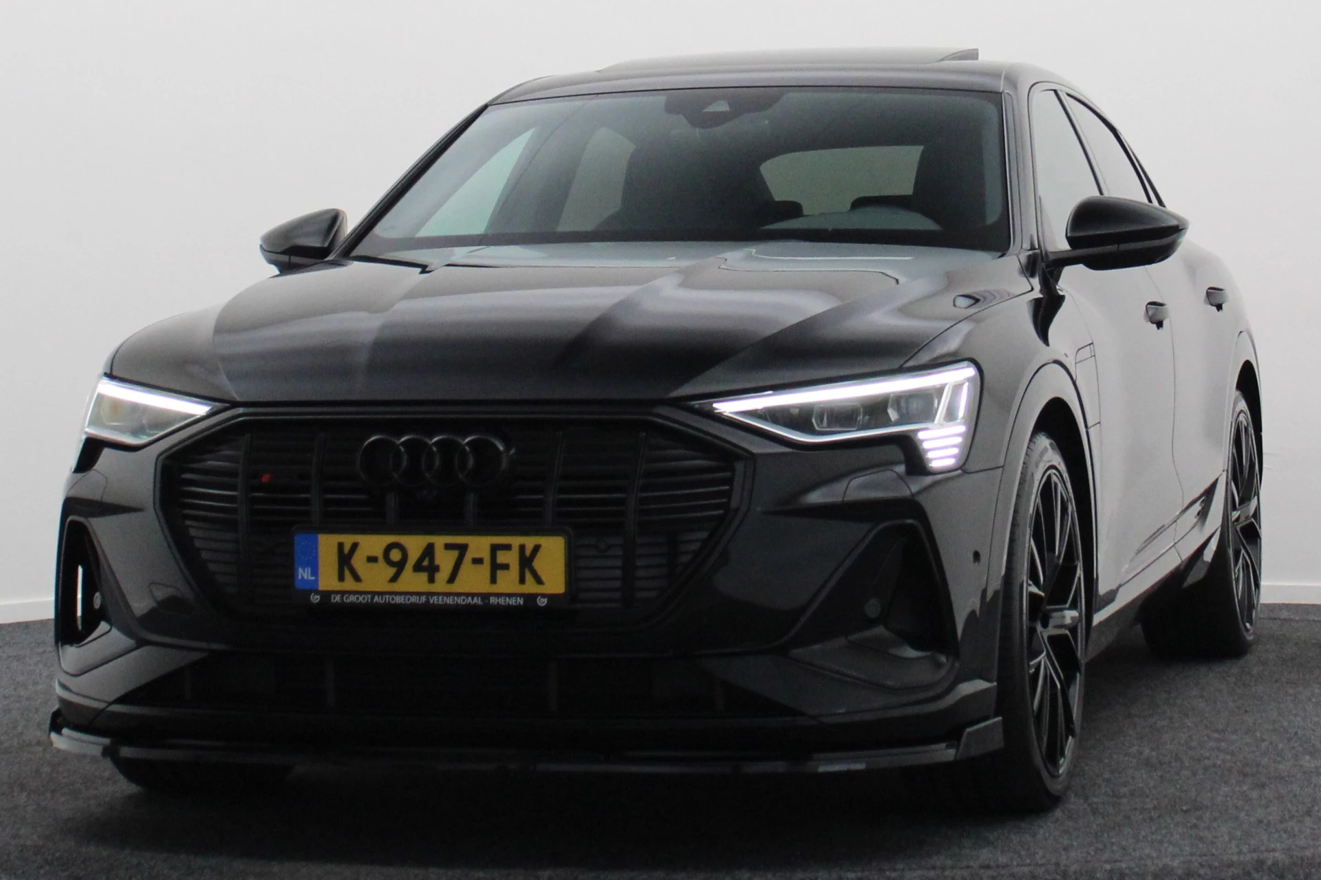 Hoofdafbeelding Audi e-tron