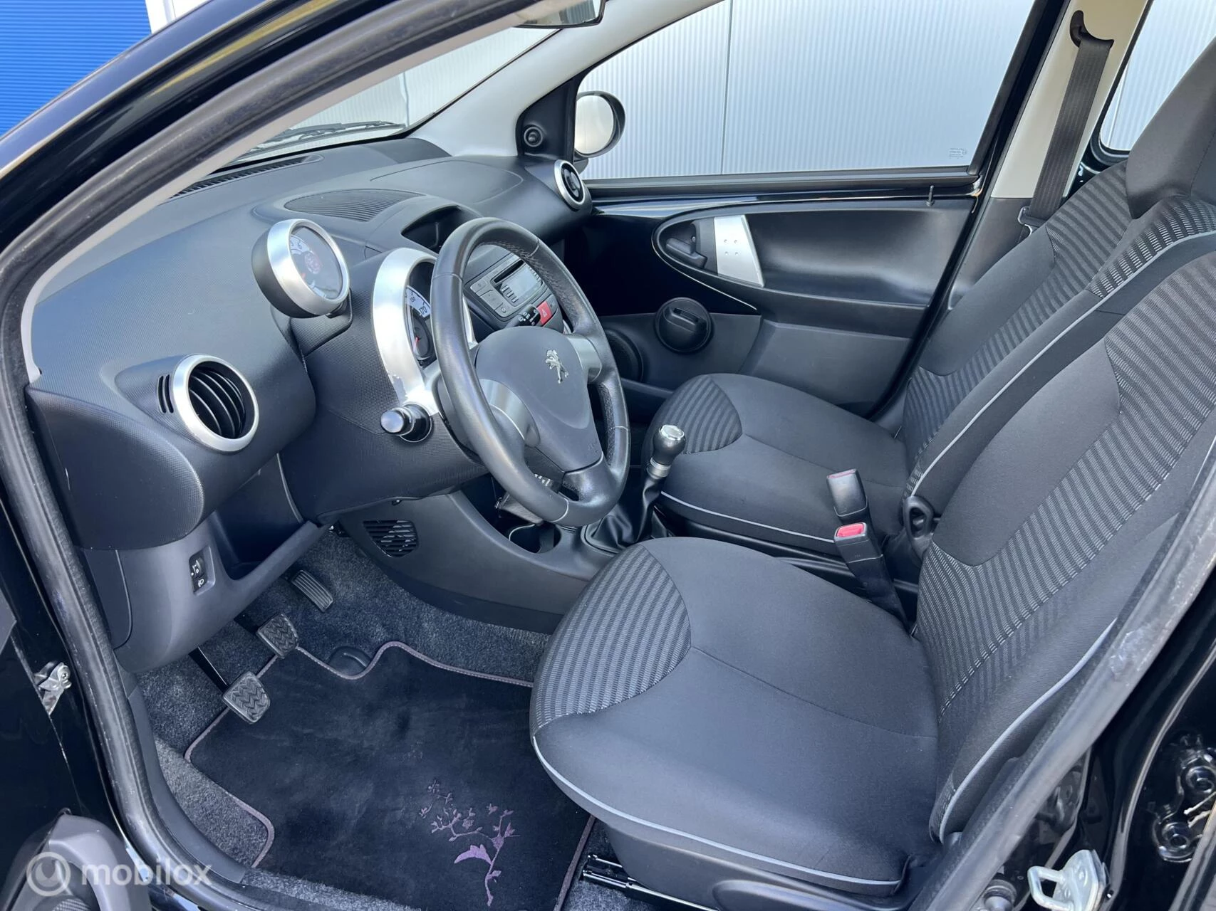 Hoofdafbeelding Peugeot 107