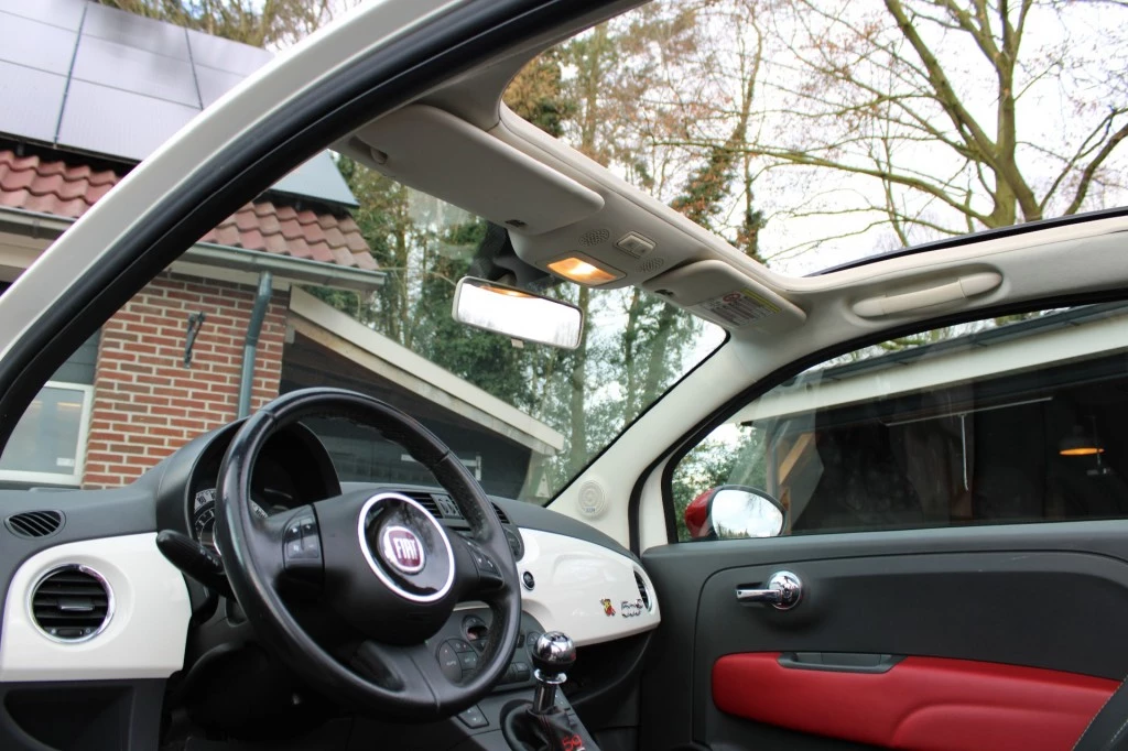 Hoofdafbeelding Fiat 500C