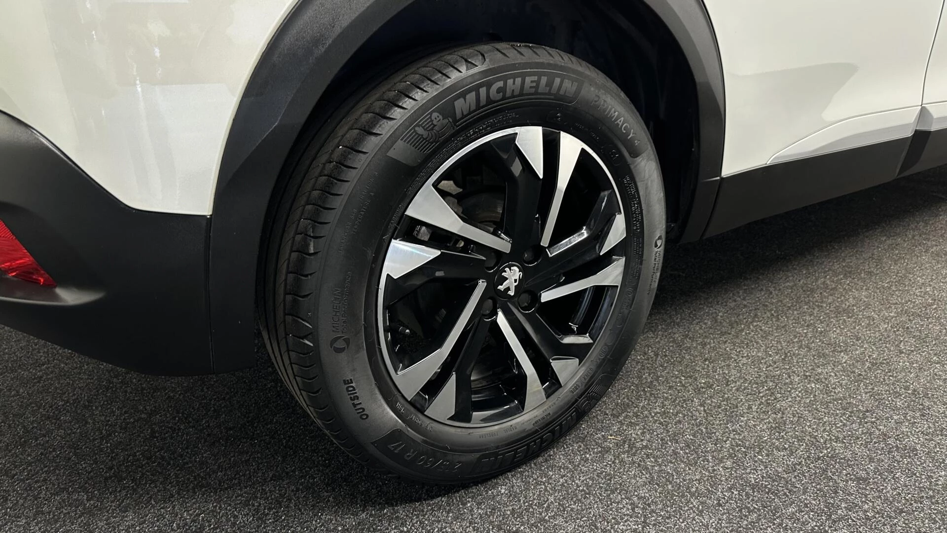 Hoofdafbeelding Peugeot 2008