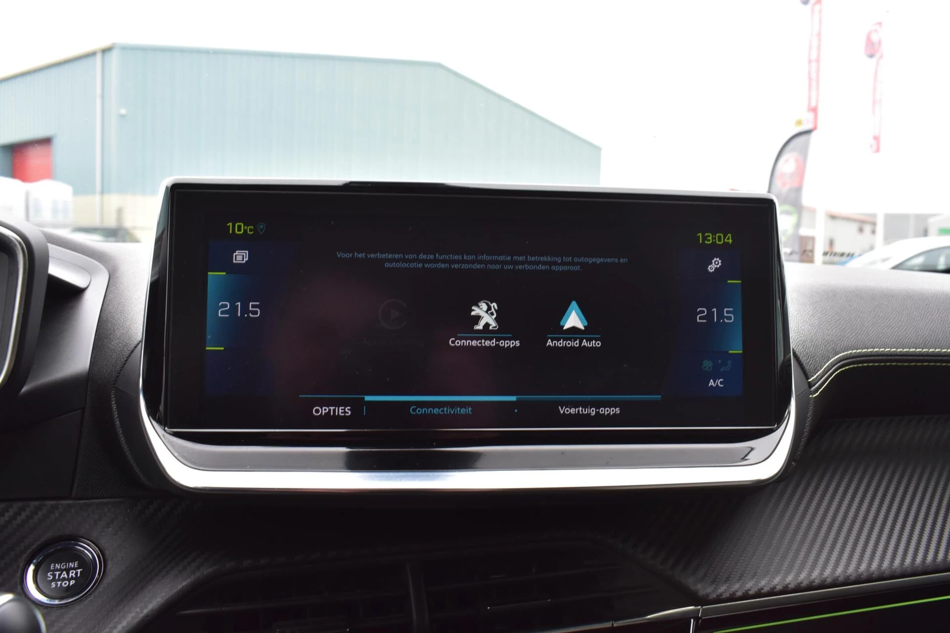 Hoofdafbeelding Peugeot e-2008