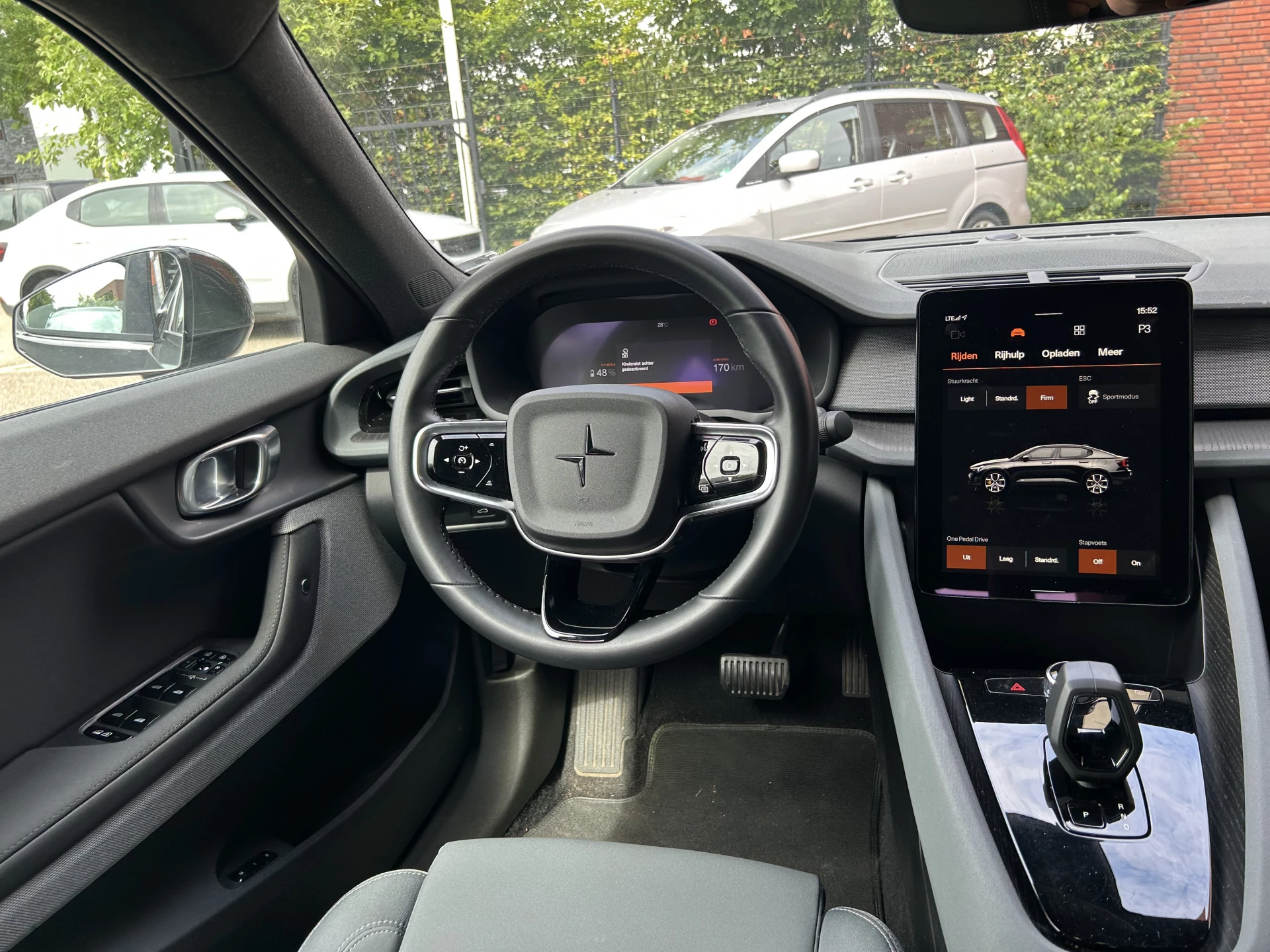 Hoofdafbeelding Polestar 2