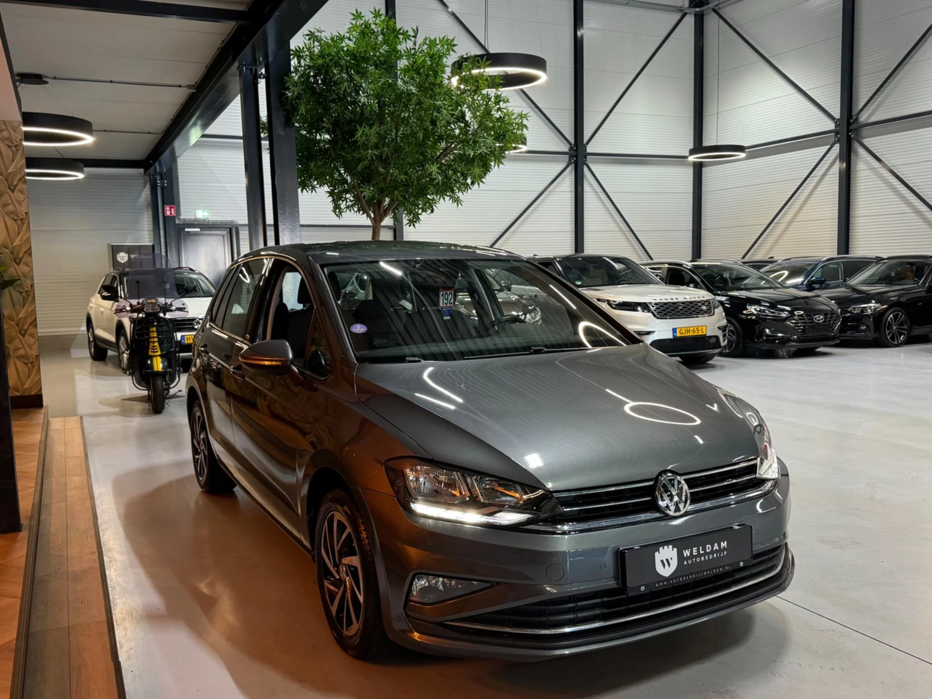 Hoofdafbeelding Volkswagen Golf Sportsvan