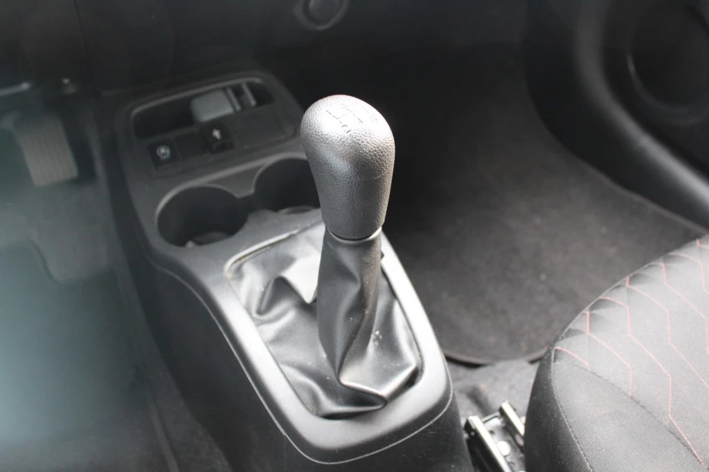 Hoofdafbeelding Mitsubishi Space Star