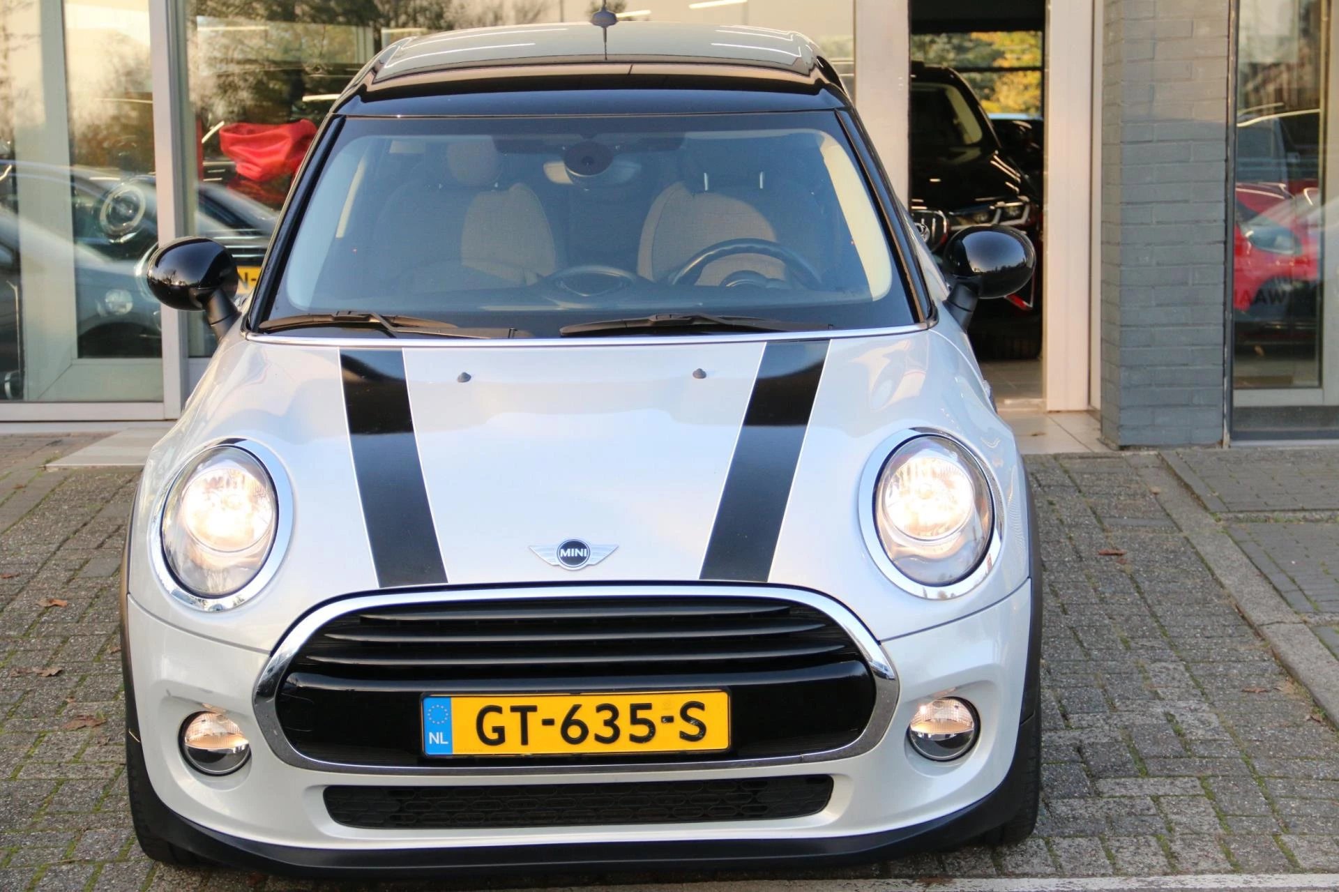 Hoofdafbeelding MINI Cooper