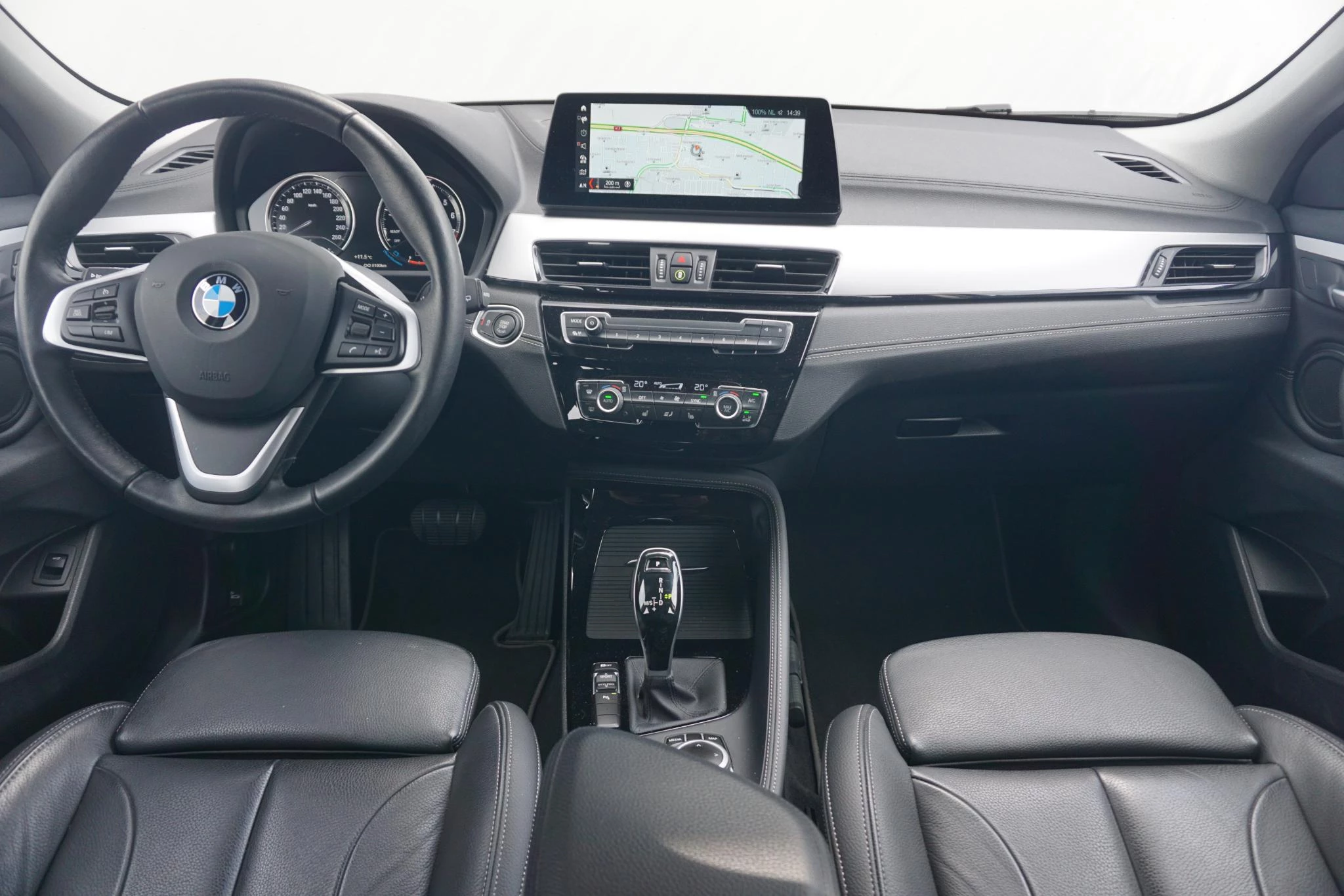 Hoofdafbeelding BMW X2