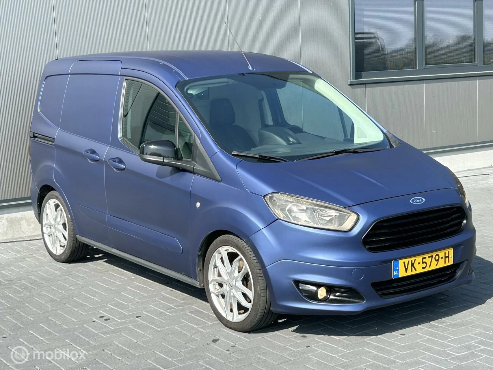 Hoofdafbeelding Ford Transit Courier