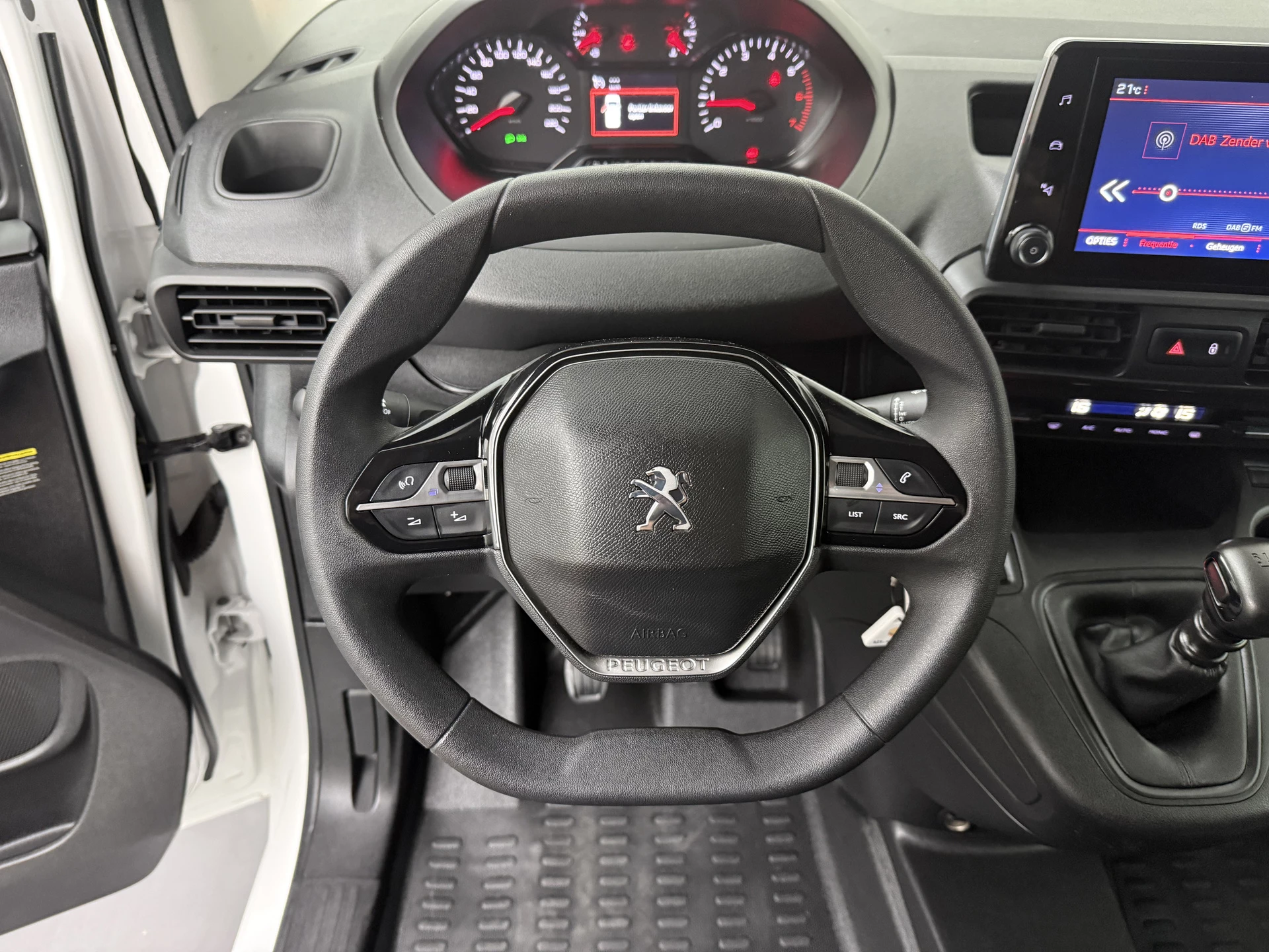 Hoofdafbeelding Peugeot Partner