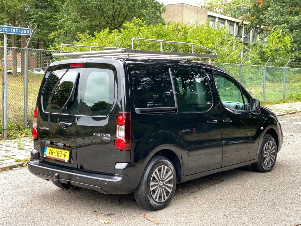 Hoofdafbeelding Peugeot Partner